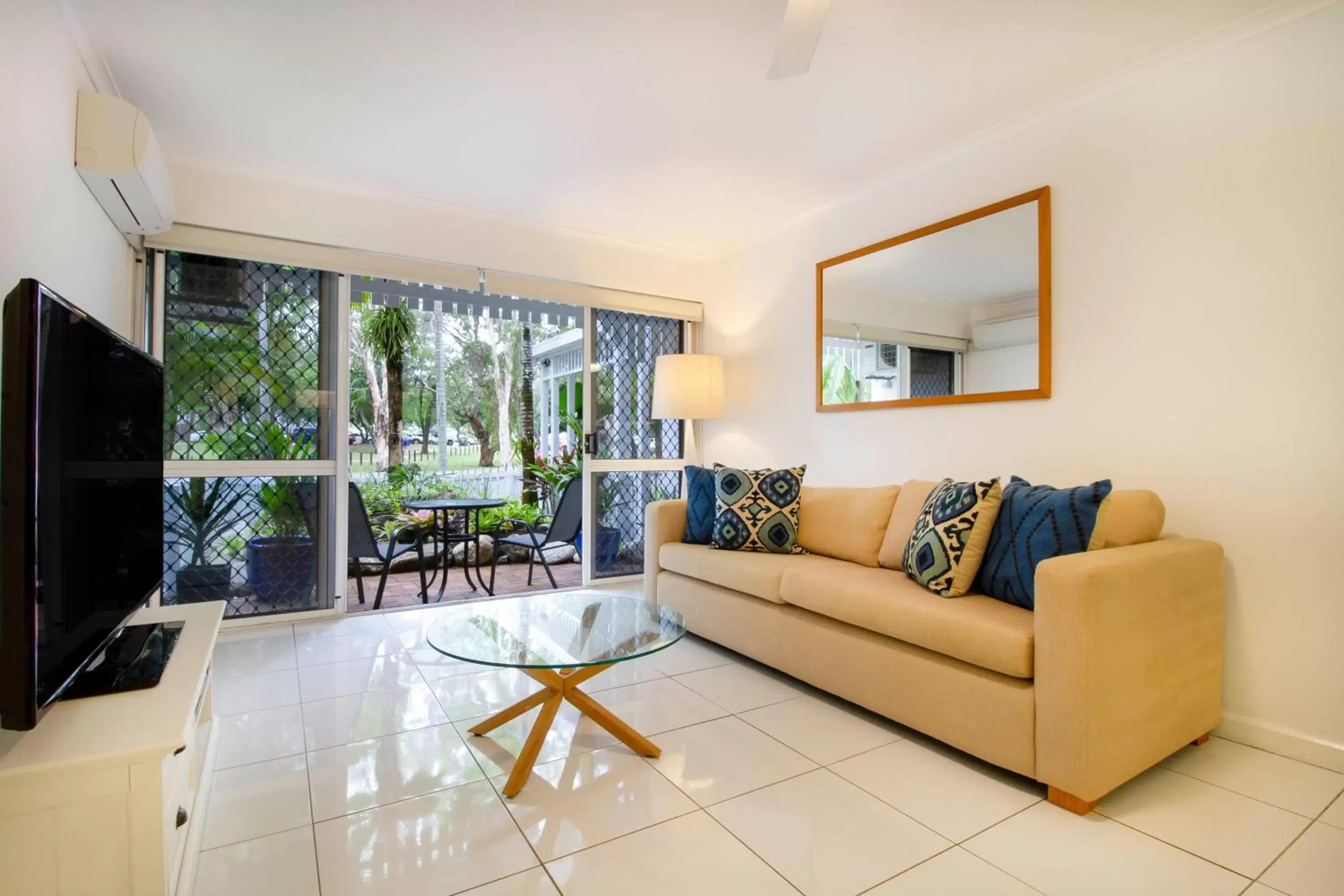 Seating Area in The White House Port Douglas