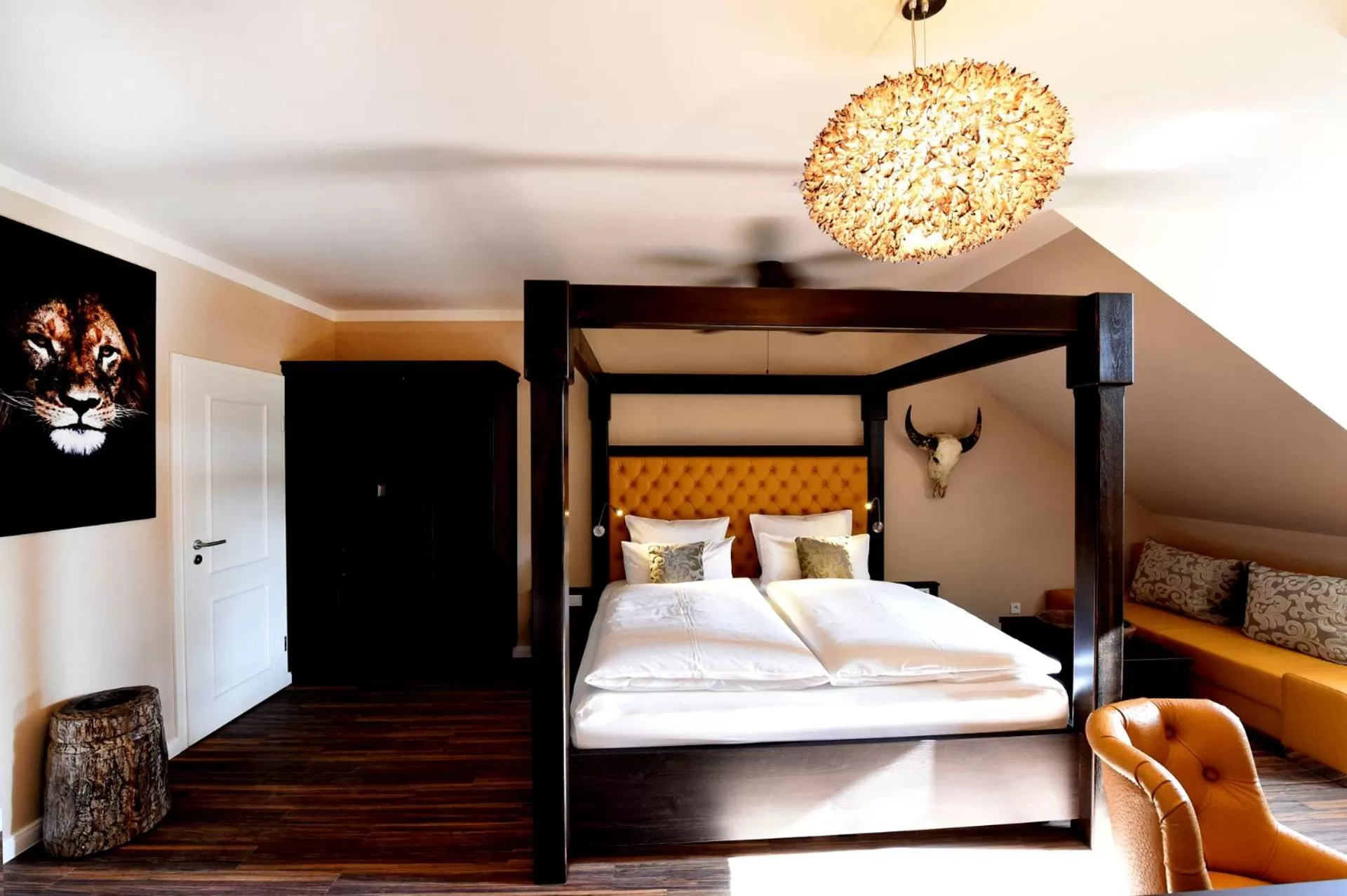 Photo of the whole room, Bed in MOMENTS Boutique Hotel