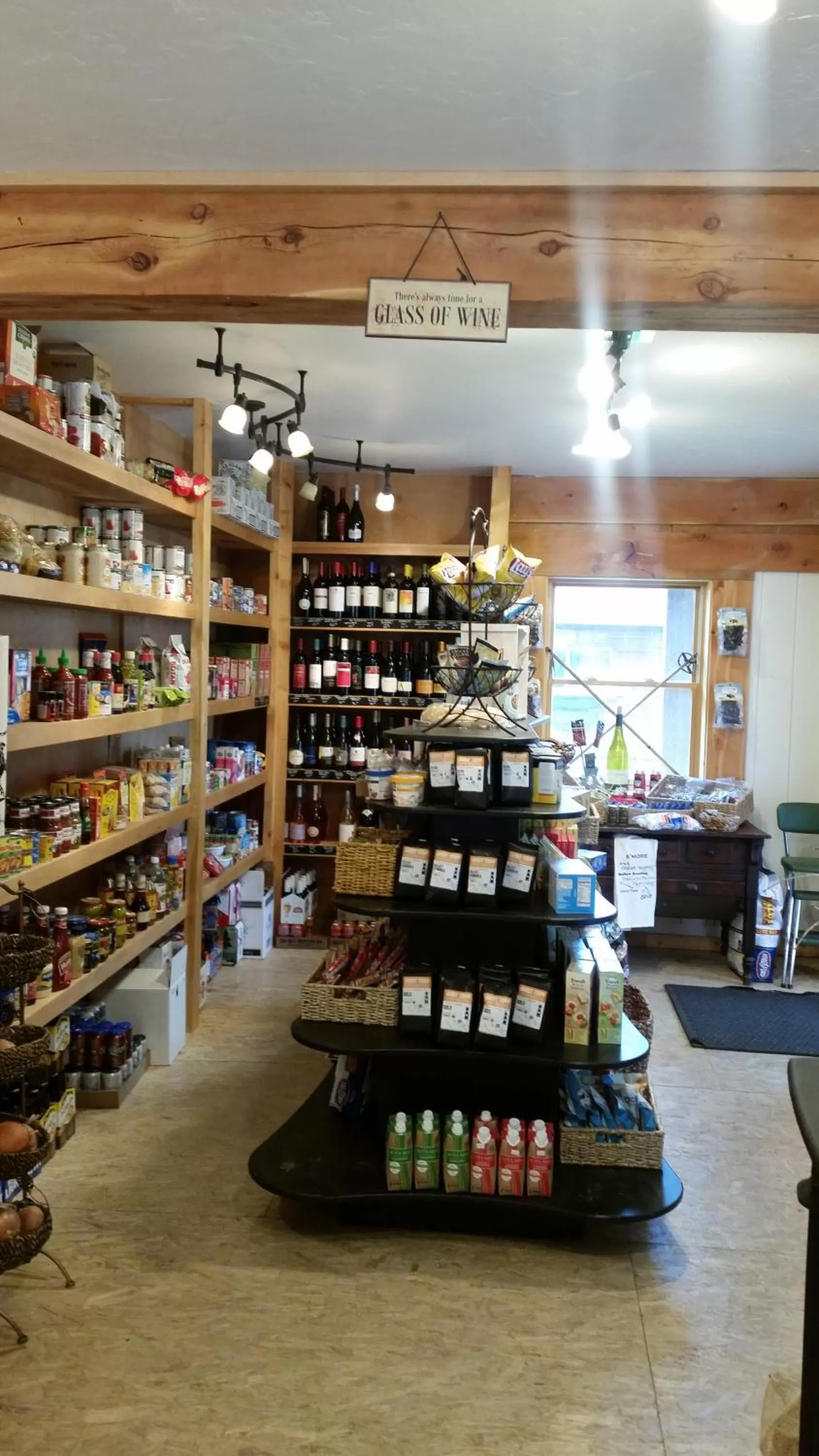 On-site shops in High Country Motel and Cabins