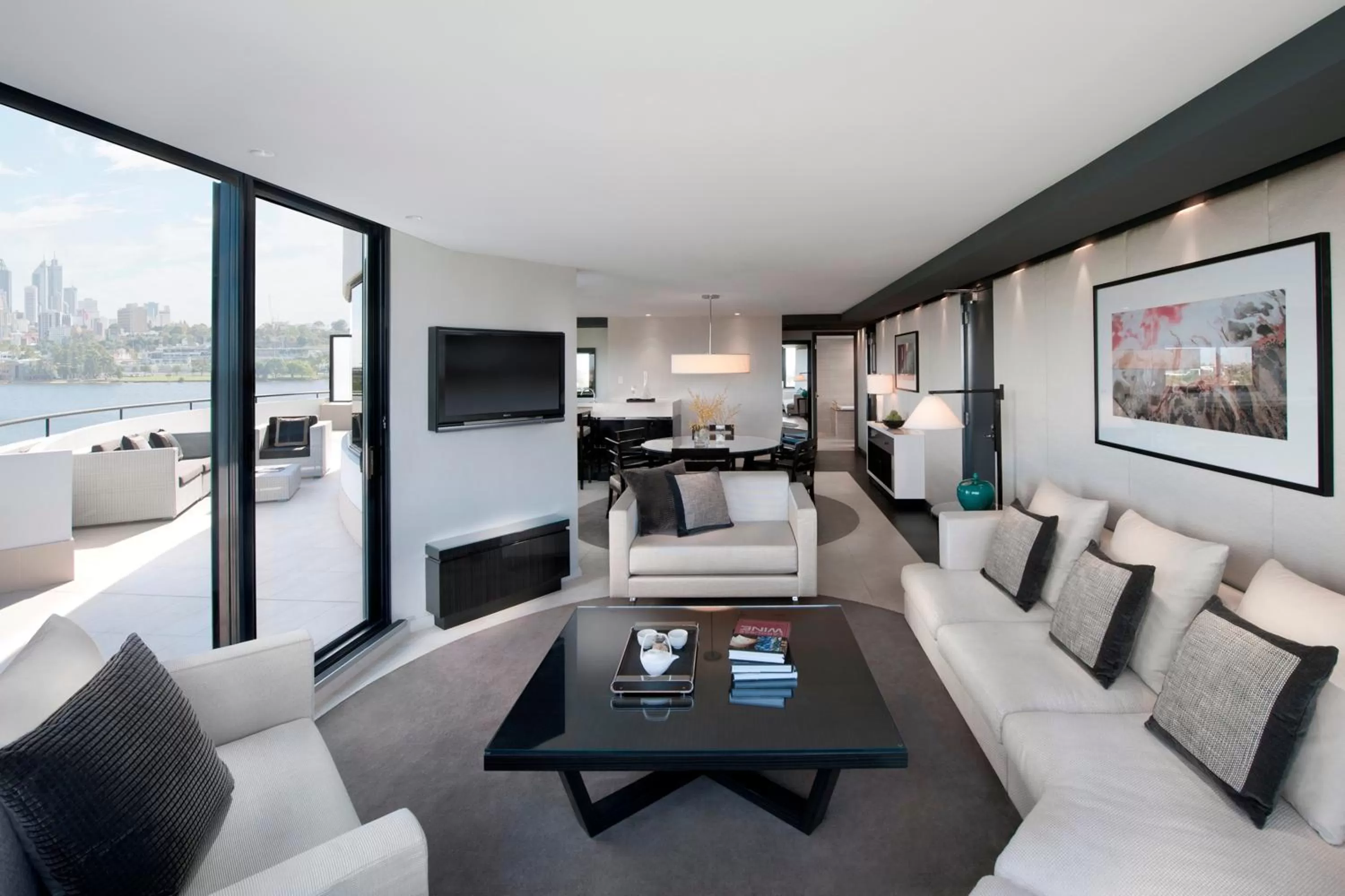 TV and multimedia in Crown Metropol Perth