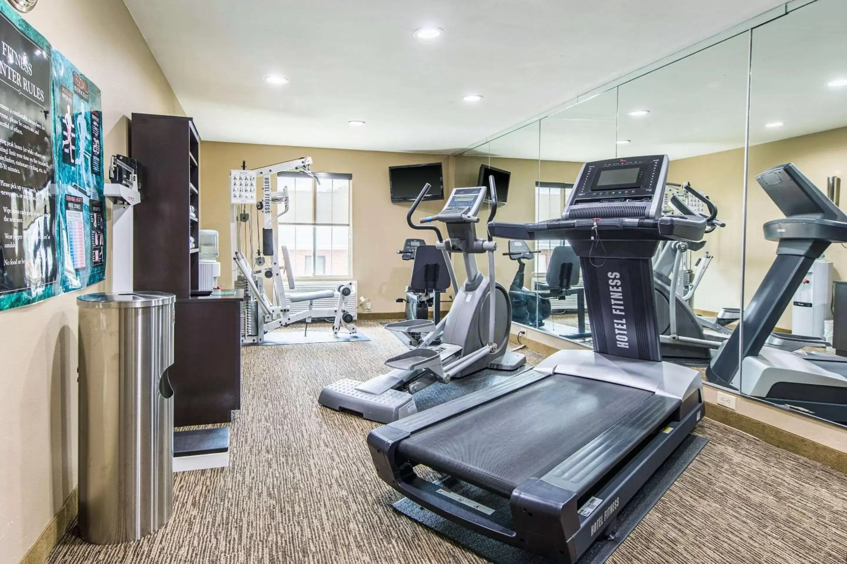 Fitness centre/facilities, Fitness Center/Facilities in Comfort Inn & Suites Greenwood near University