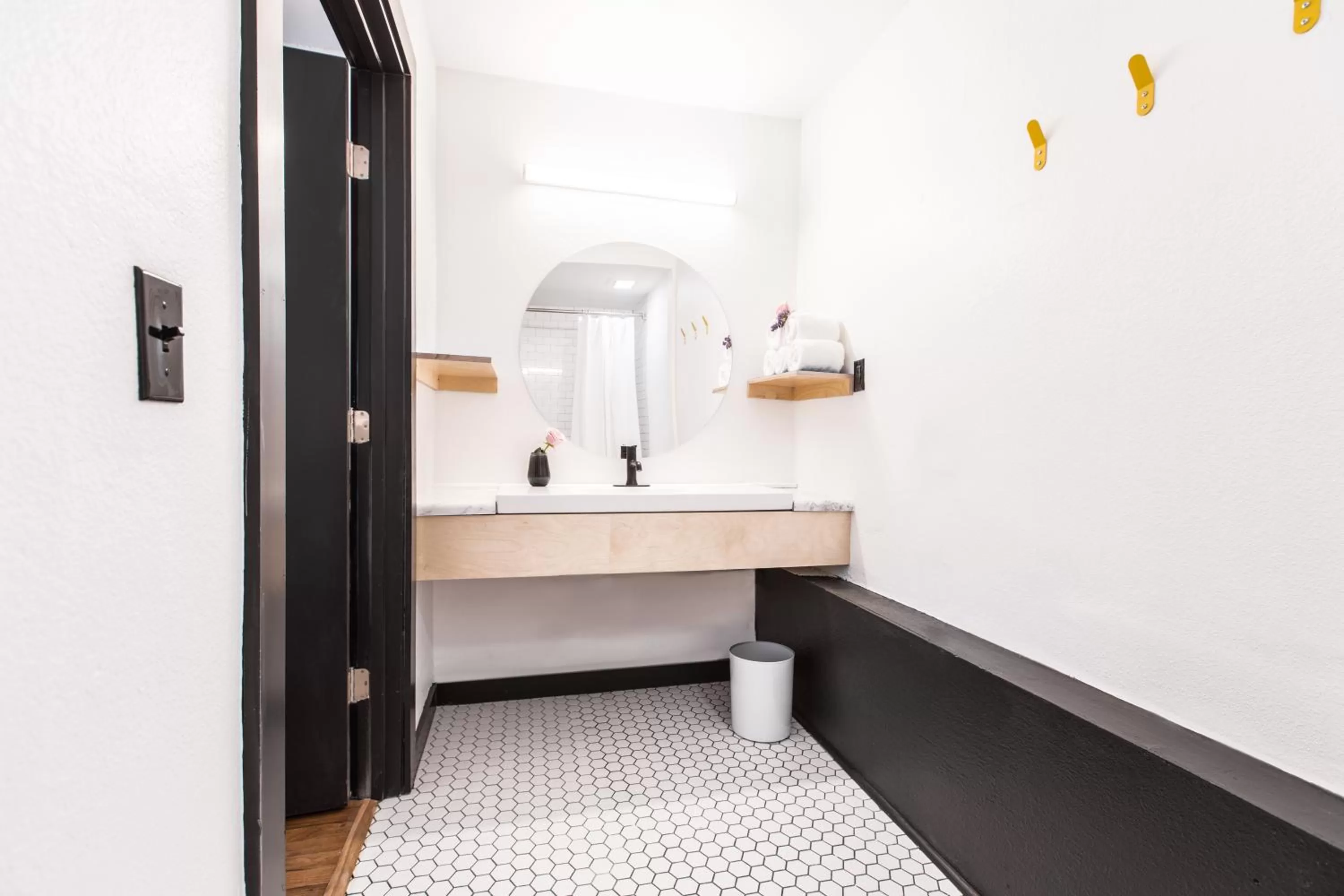 Bathroom in The Iris Motel