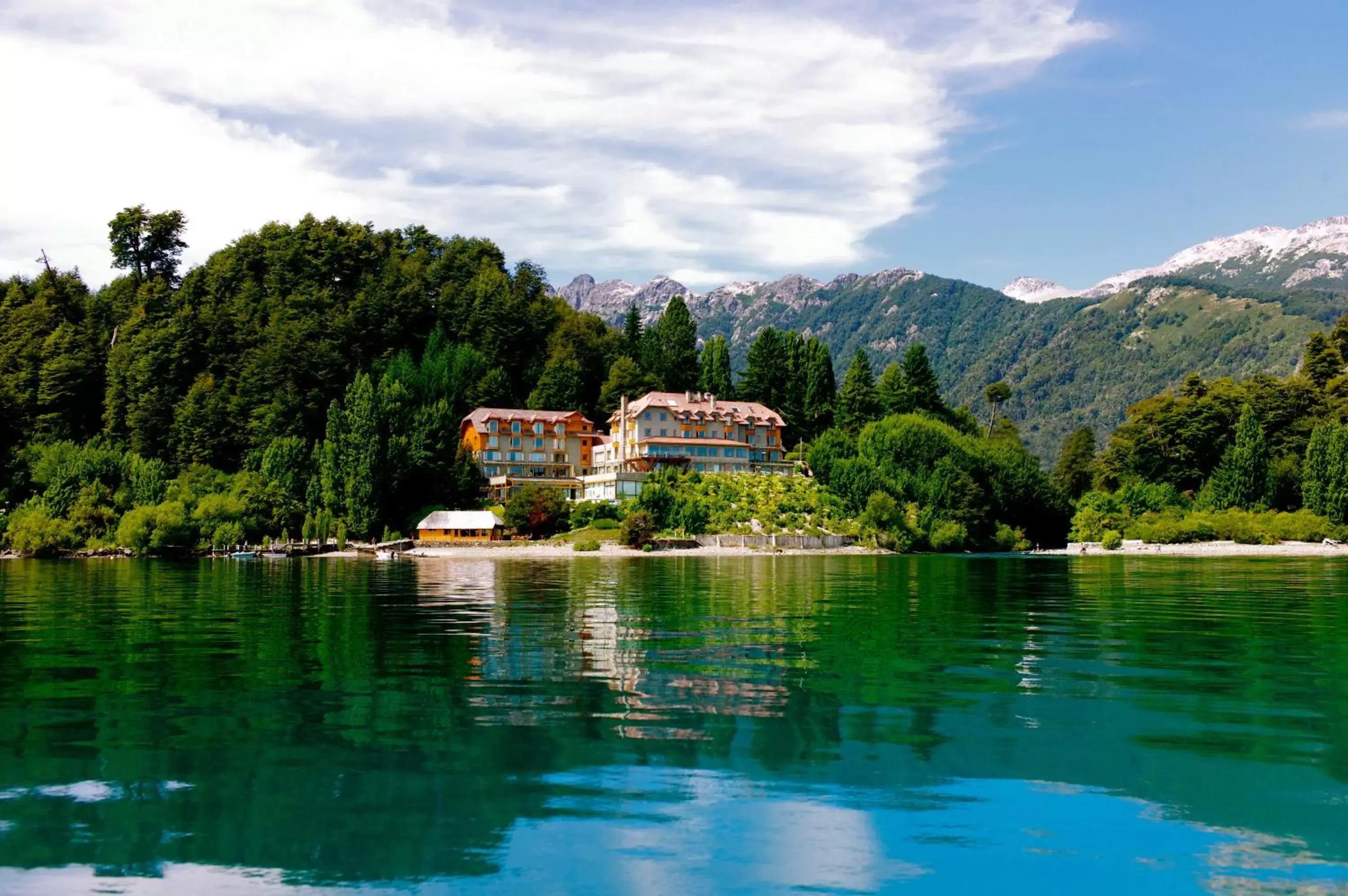 Natural landscape in Correntoso Lake & River Hotel