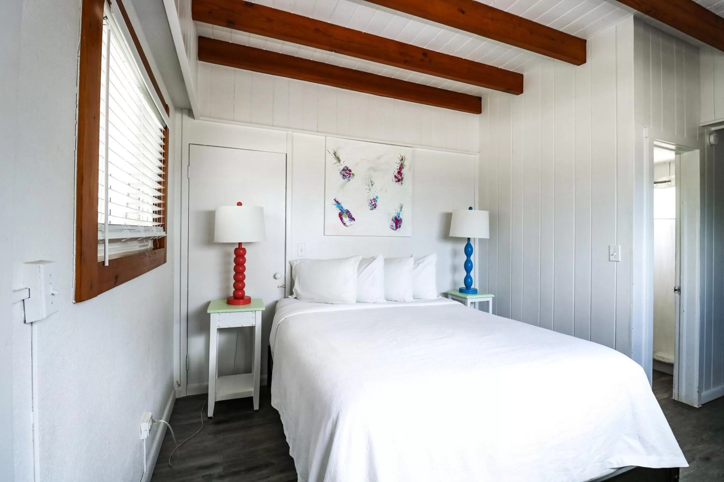 Bed in Drop Anchor Resort & Marina