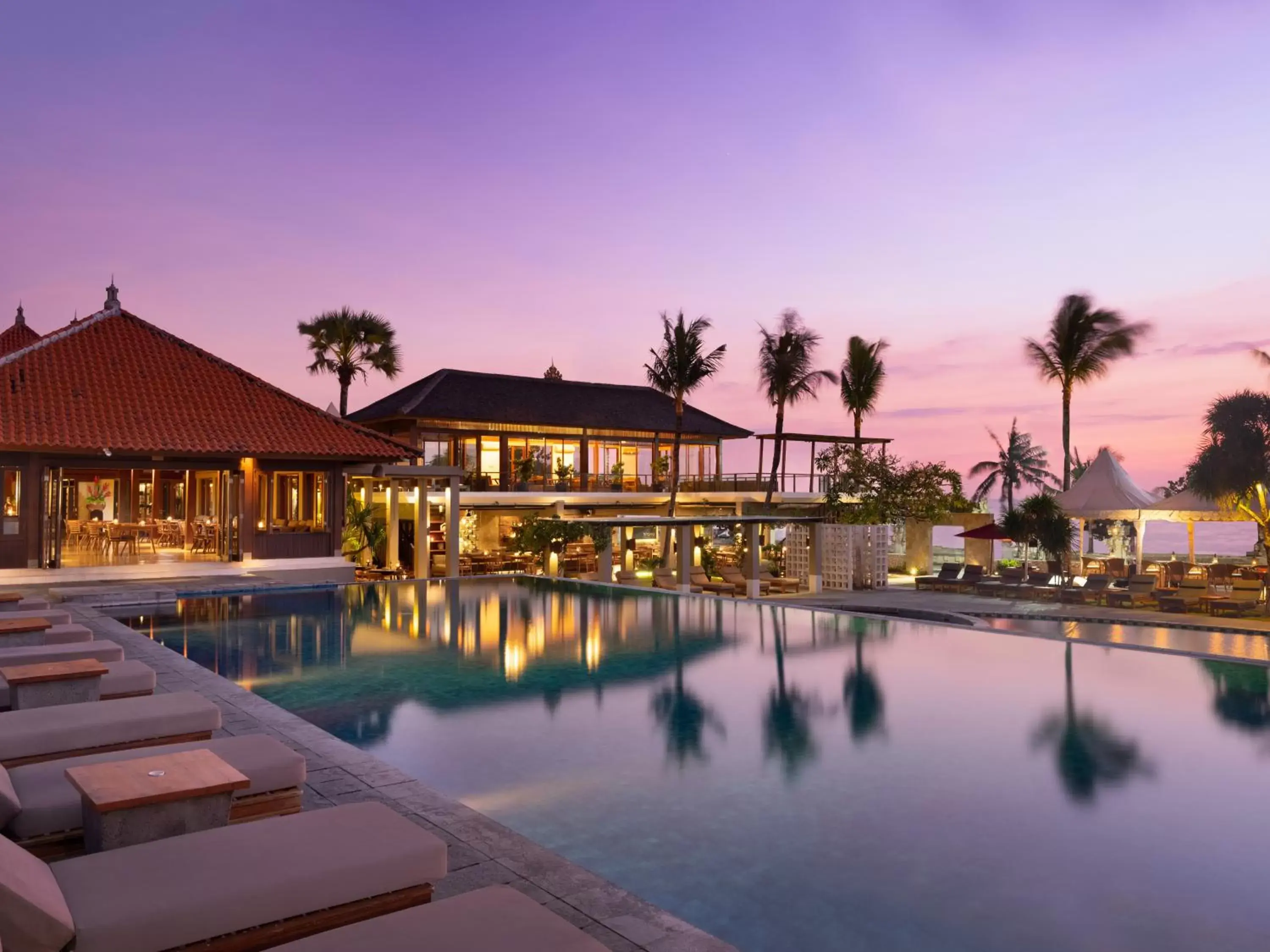 Swimming Pool in Bali Niksoma Boutique Beach Resort