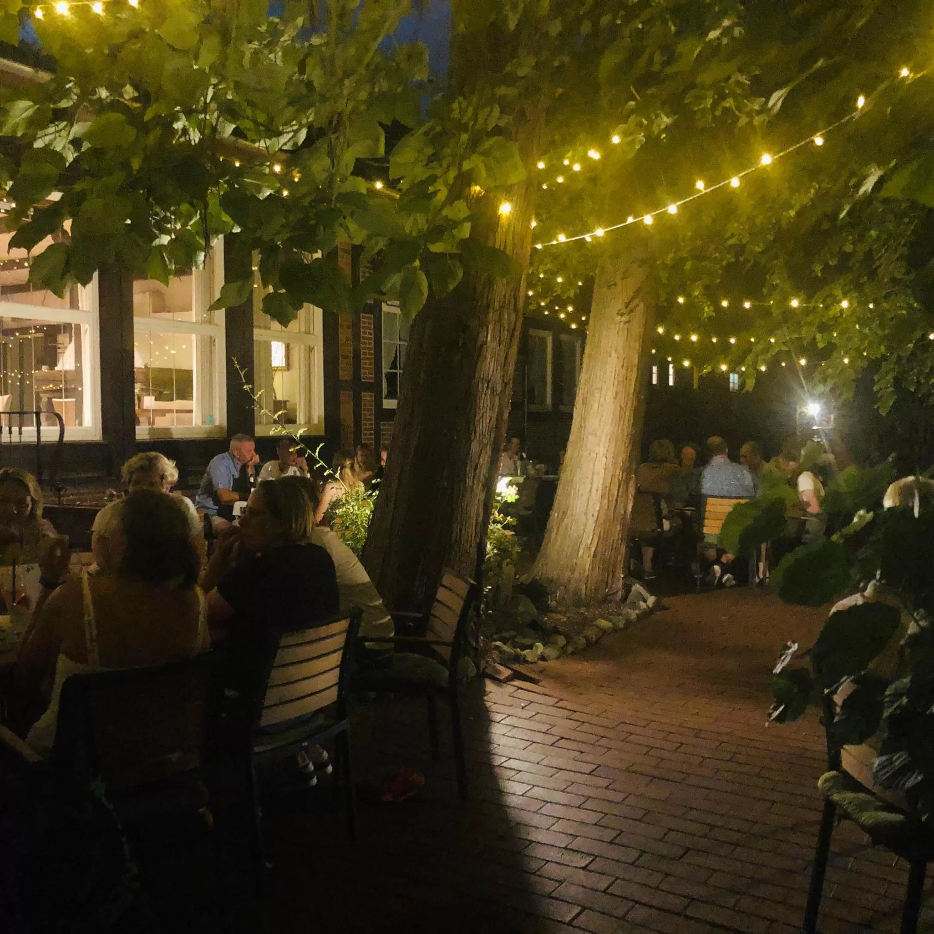 Restaurant/places to eat in Landhotel Gutshof im Oertzetal in Oldendorf, Südheide