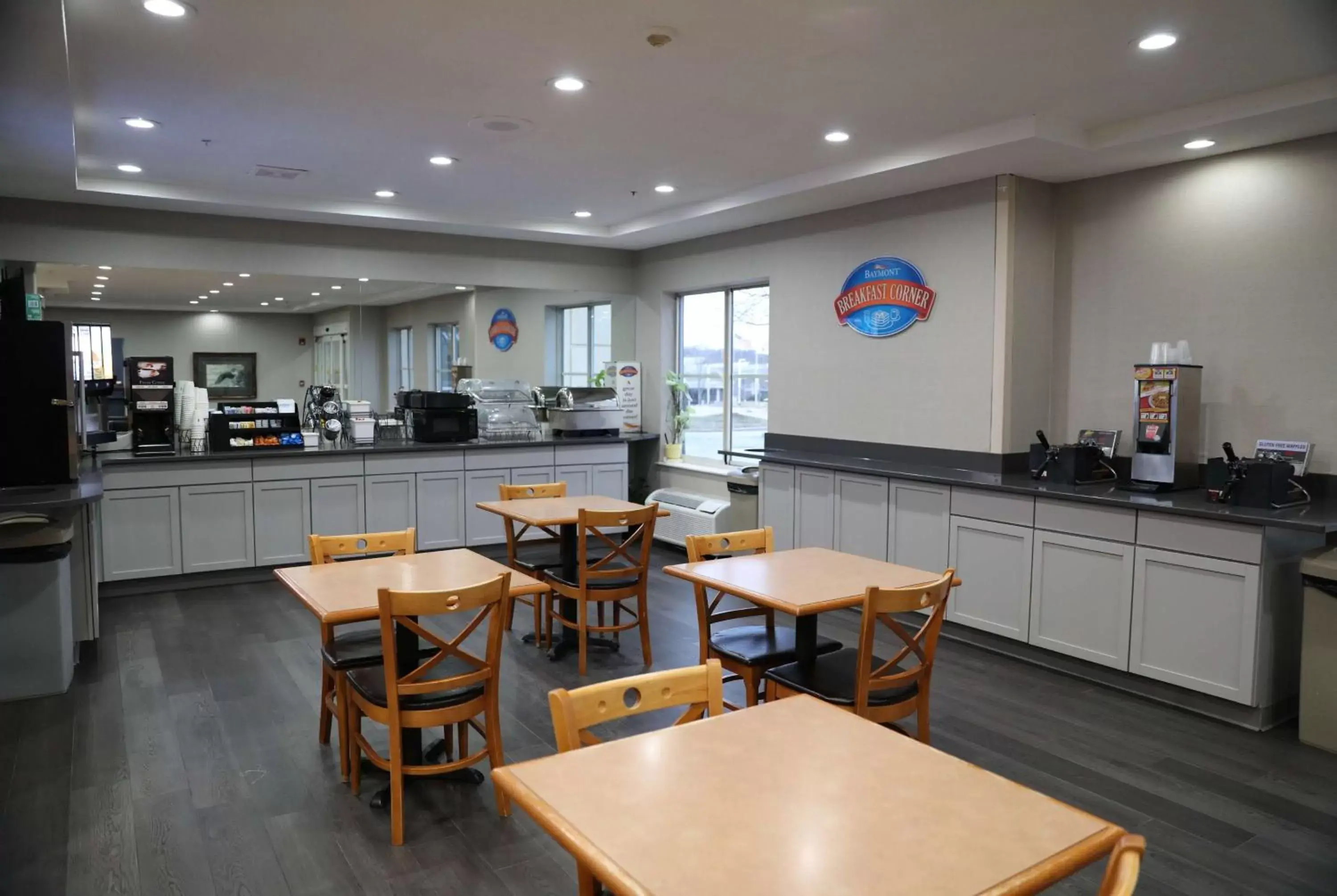 Baymont by Wyndham Rockford Baymont by Wyndham Rockford