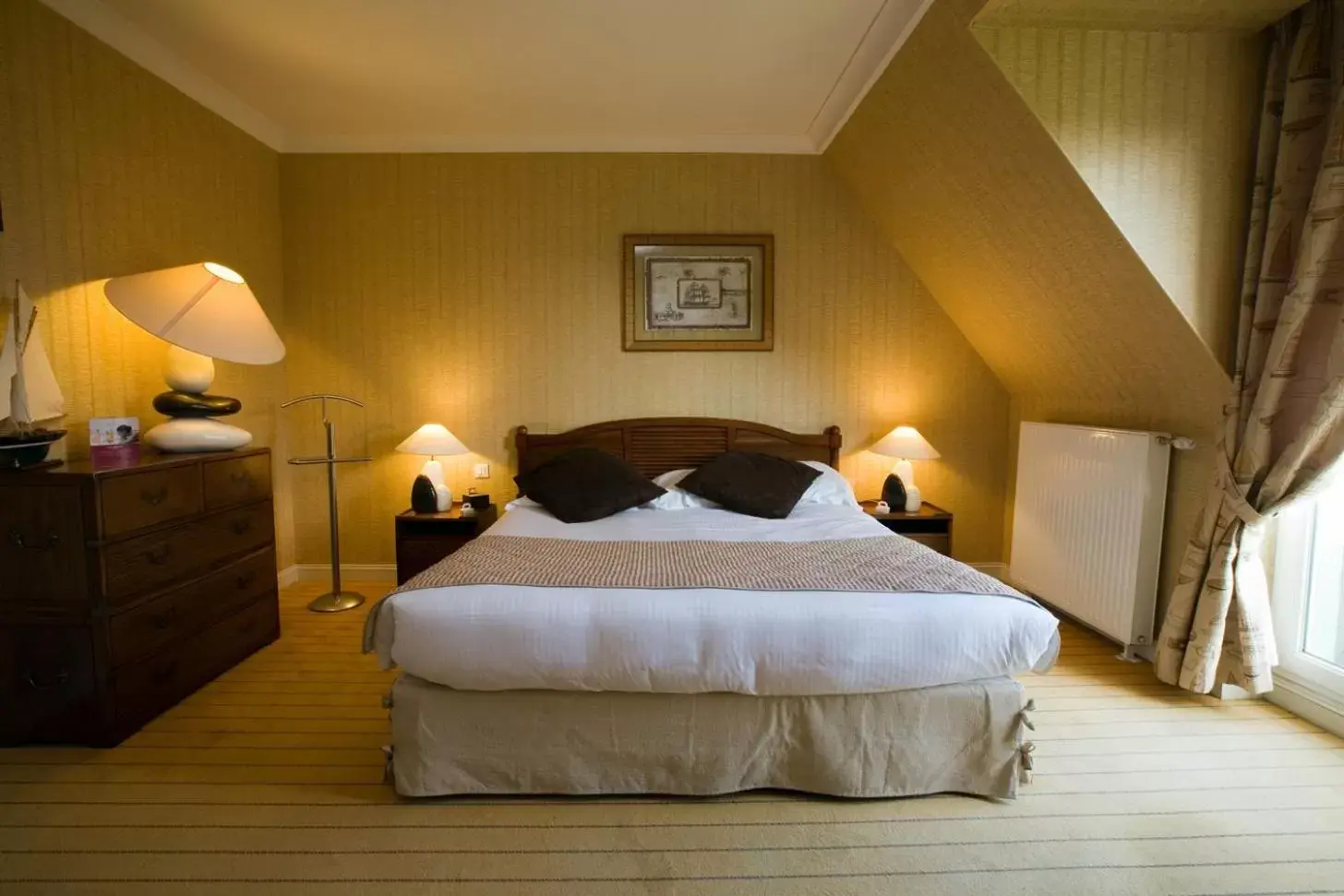 Bed in Domaine De Villers & Spa