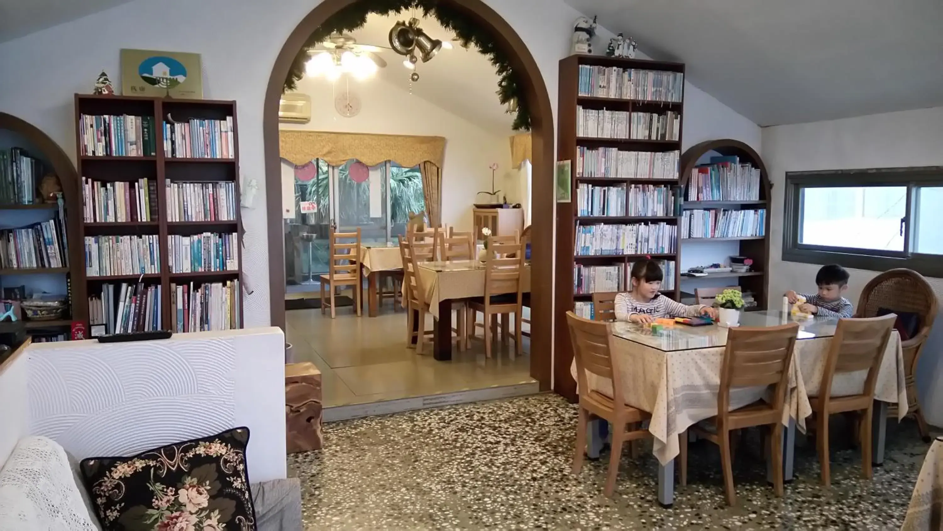 Library in Levite Villa