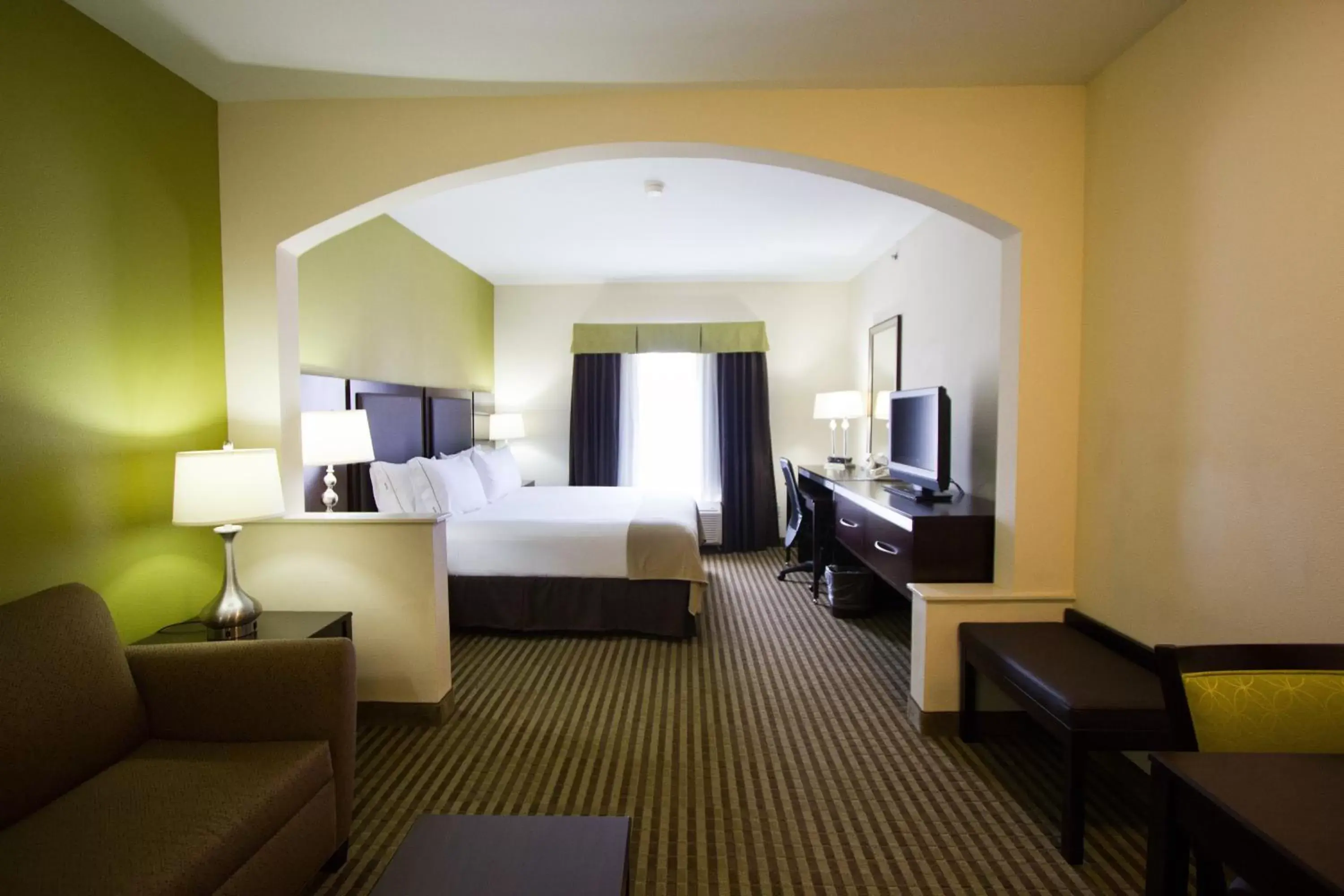 Photo of the whole room in Holiday Inn Express Hotel & Suites Nacogdoches, an IHG Hotel