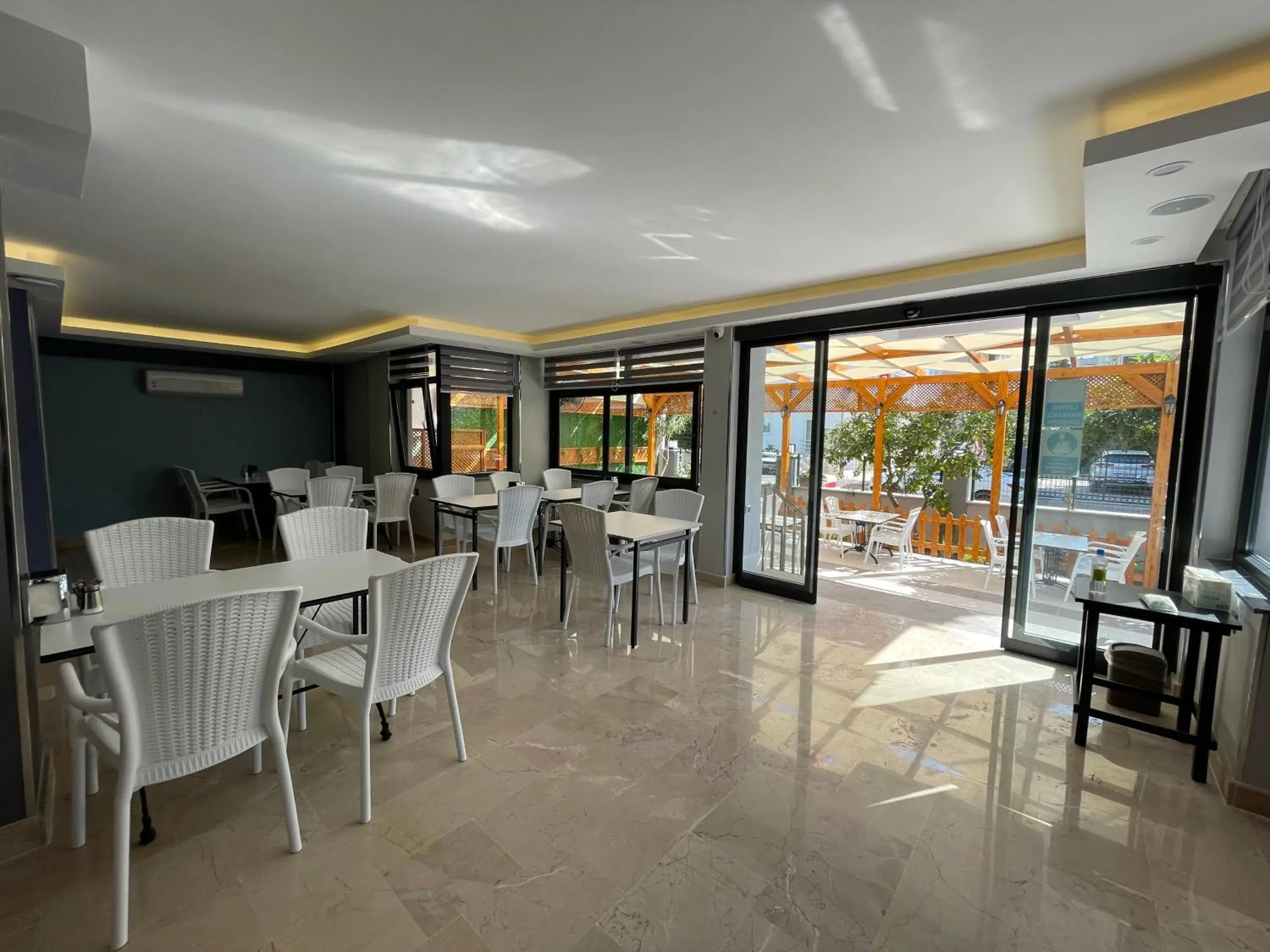 Restaurant/places to eat in OPERA Hotel Antalya Restaurant/places to eat in OPERA Hotel Antalya