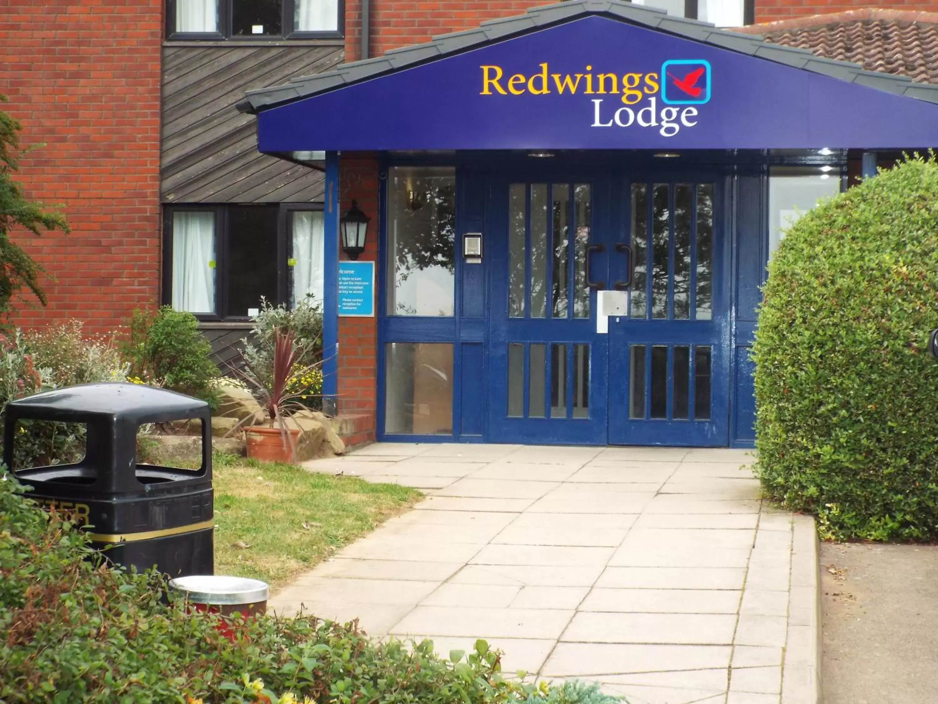 Facade/entrance in Redwings Lodge Rutland