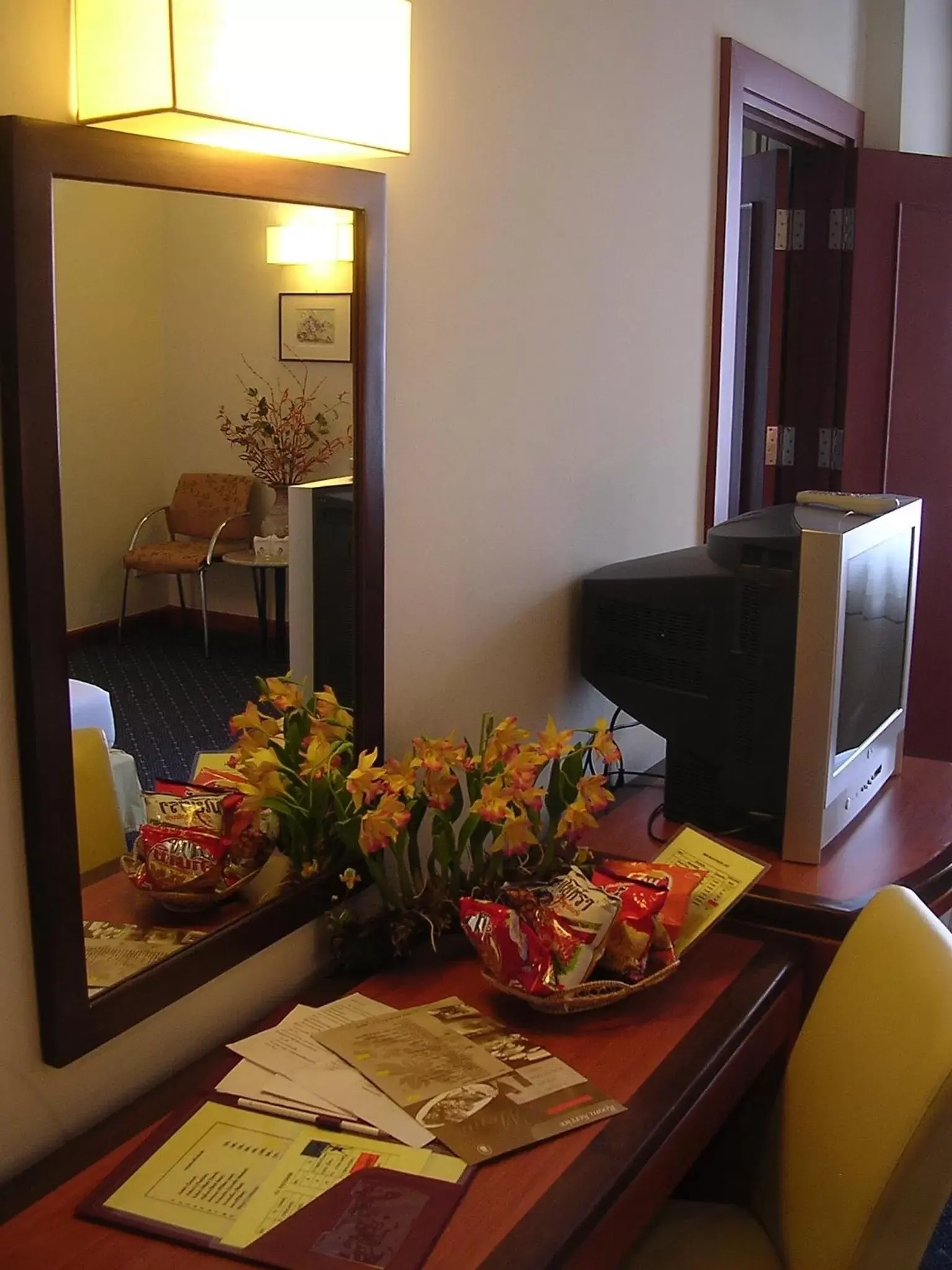 Bedroom in Hatyai Golden Crown Hotel