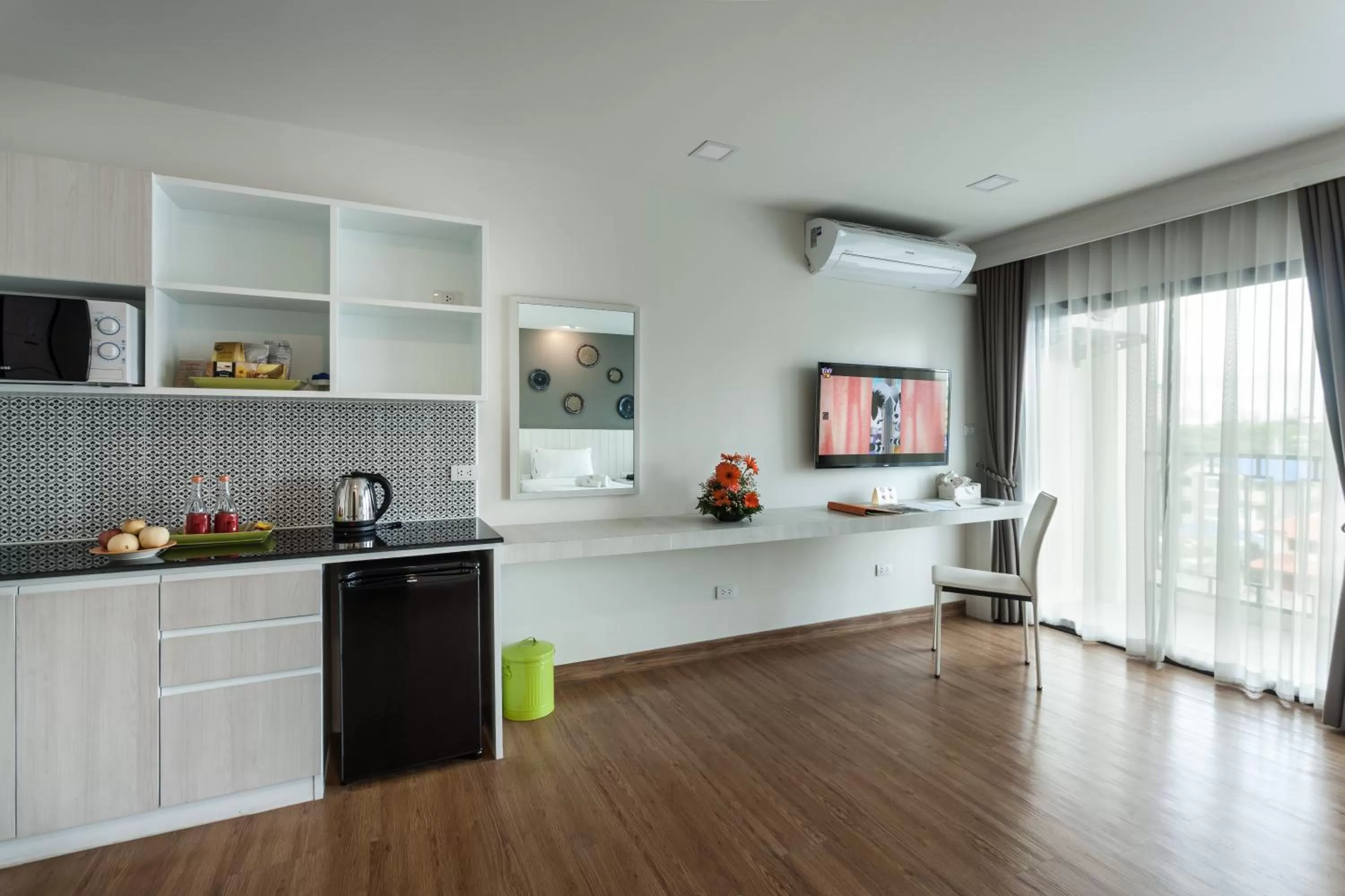 TV and multimedia in Cmor by Recall Hotels SHA Extra Plus