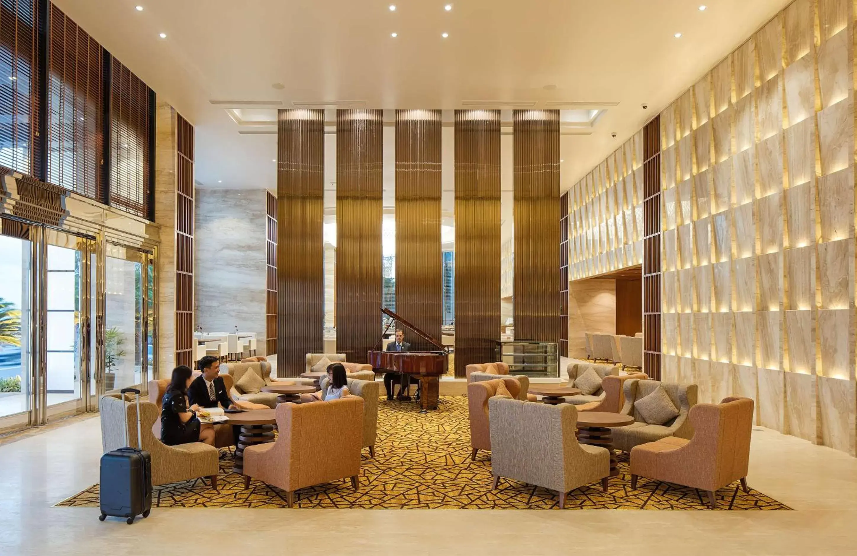 Lobby or reception in Wyndham Legend Halong