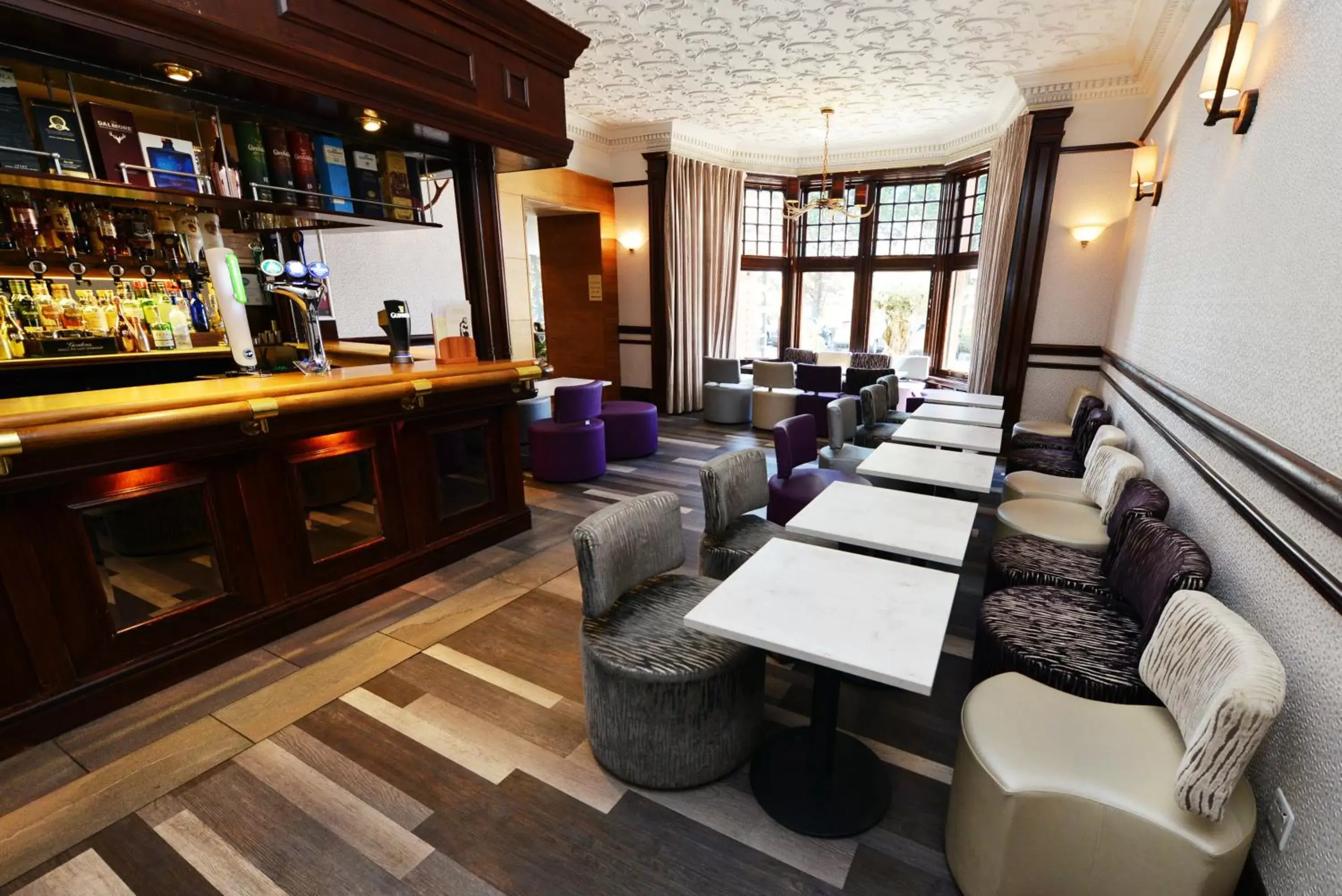 Lounge or bar, Lounge/Bar in Glynhill Hotel & Spa near Glasgow Airport