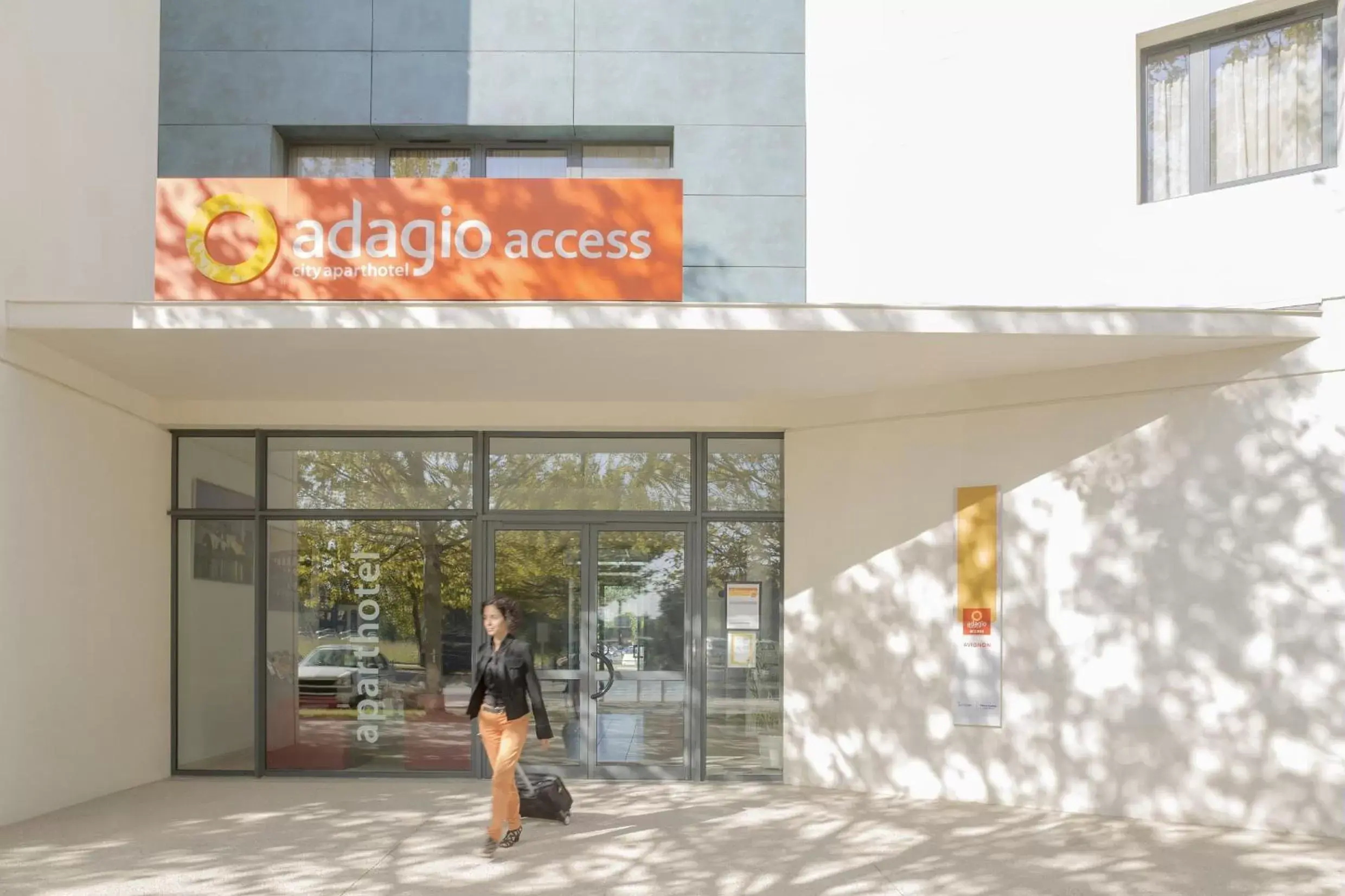 Facade/entrance in Aparthotel Adagio Access Avignon