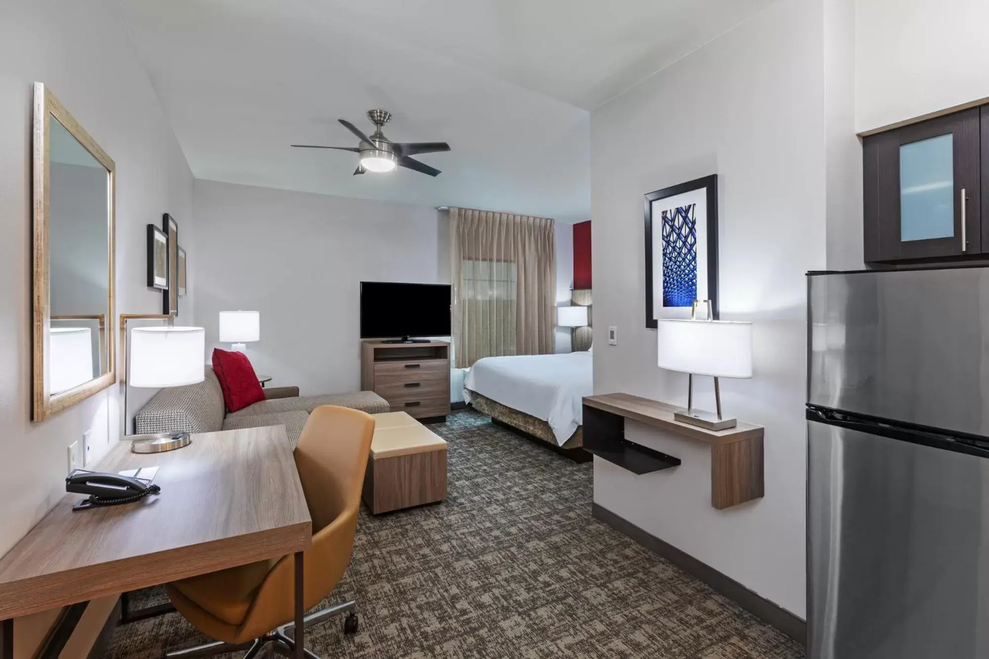 Photo of the whole room, Bed in Staybridge Suites - Houston IAH Airport East by IHG Photo of the whole room, Bed in Staybridge Suites - Houston IAH Airport East by IHG