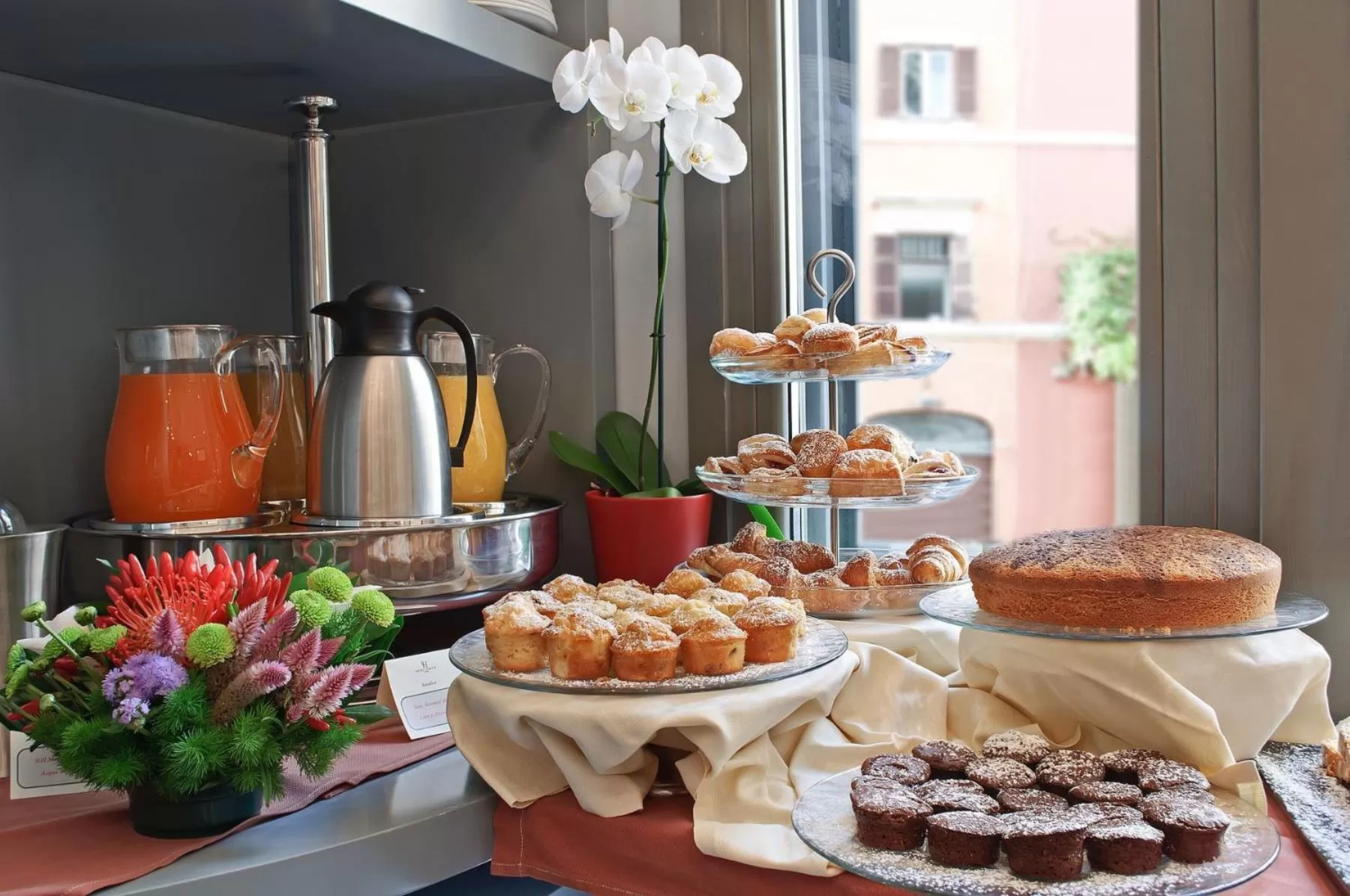 Food close-up in Green Hotel