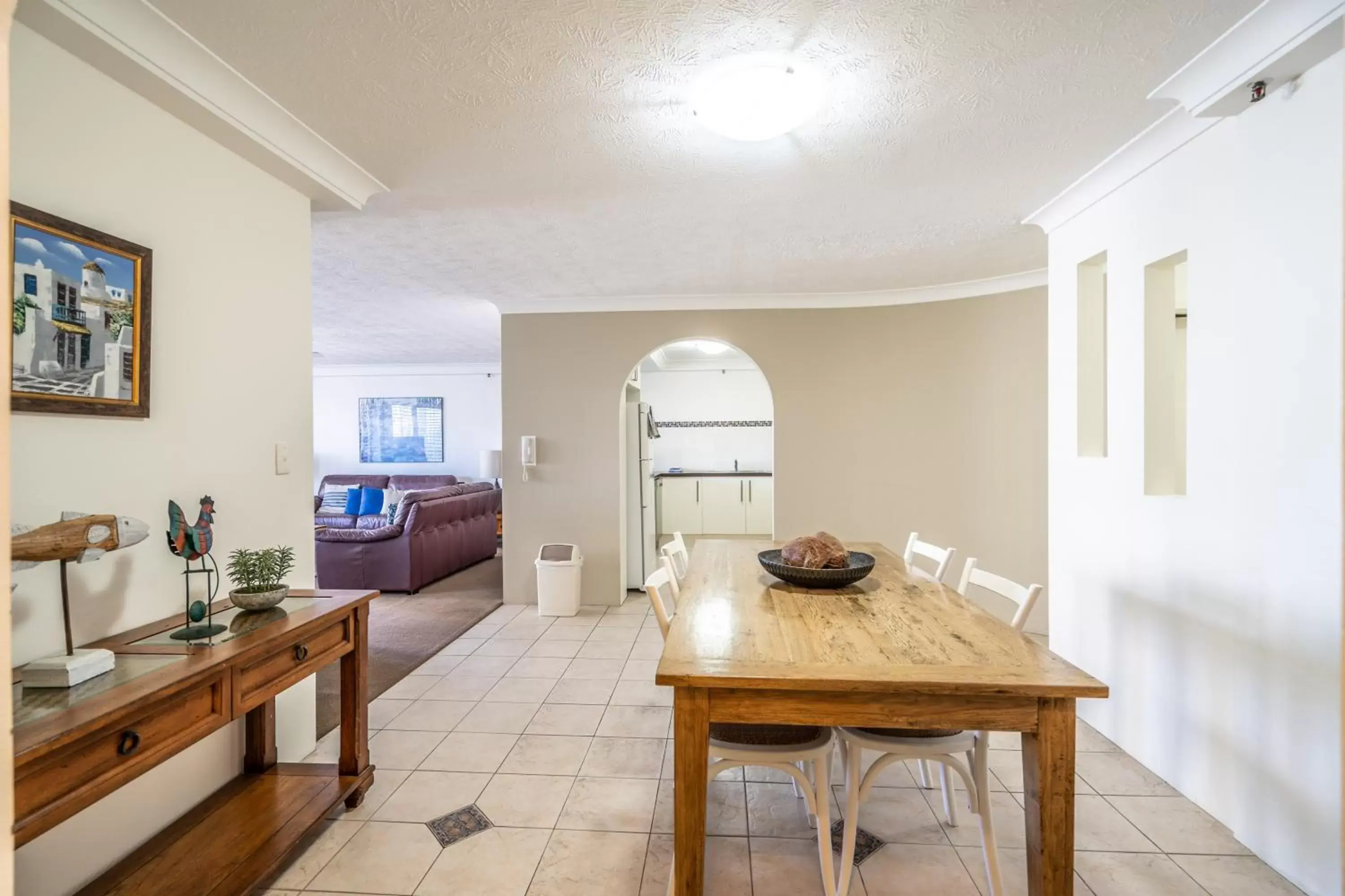 Dining Area in Biarritz Apartments