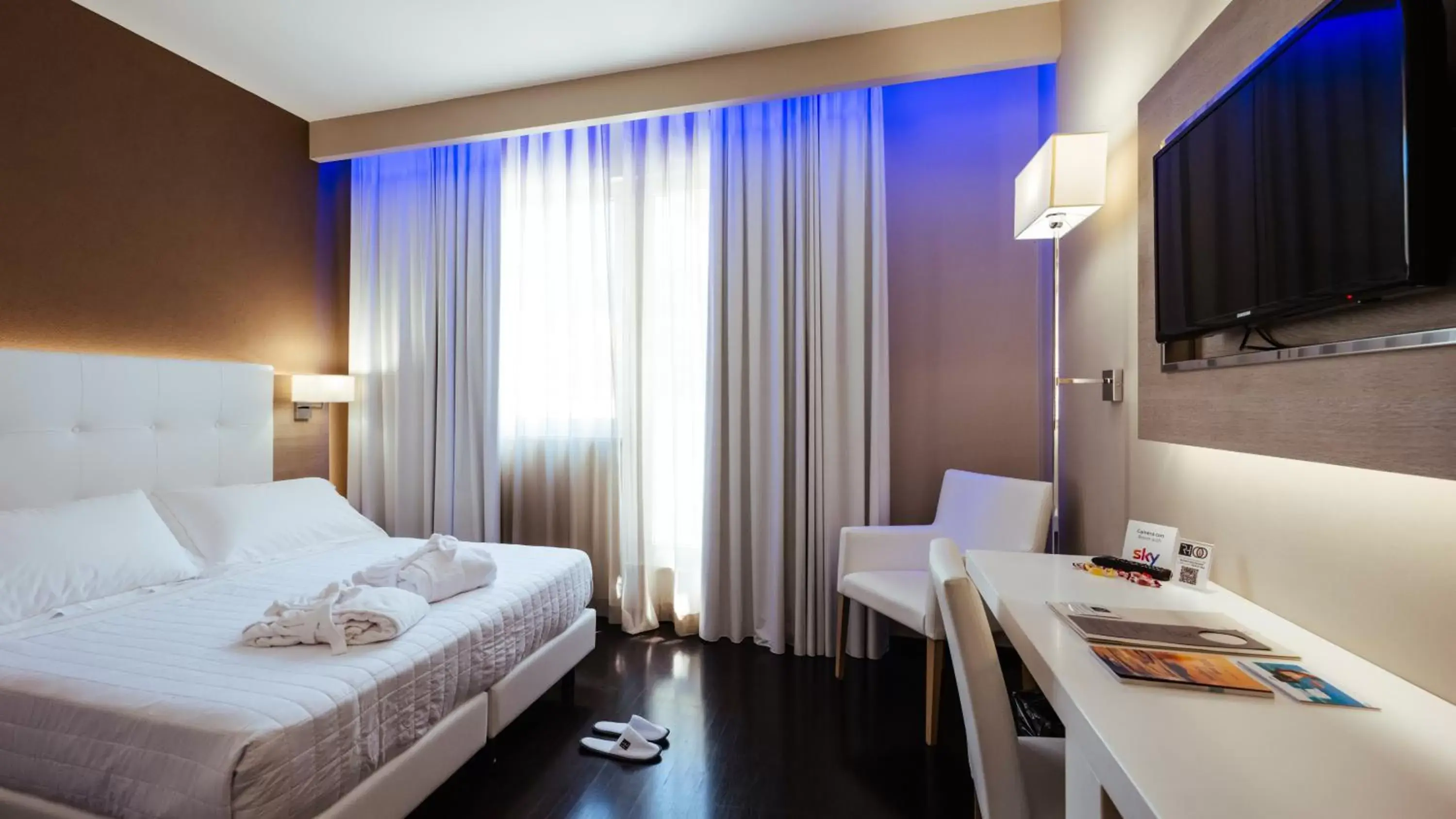 Bedroom, Bed in Raffaello Hotel & Mooka Restaurant Bedroom, Bed in Raffaello Hotel & Mooka Restaurant