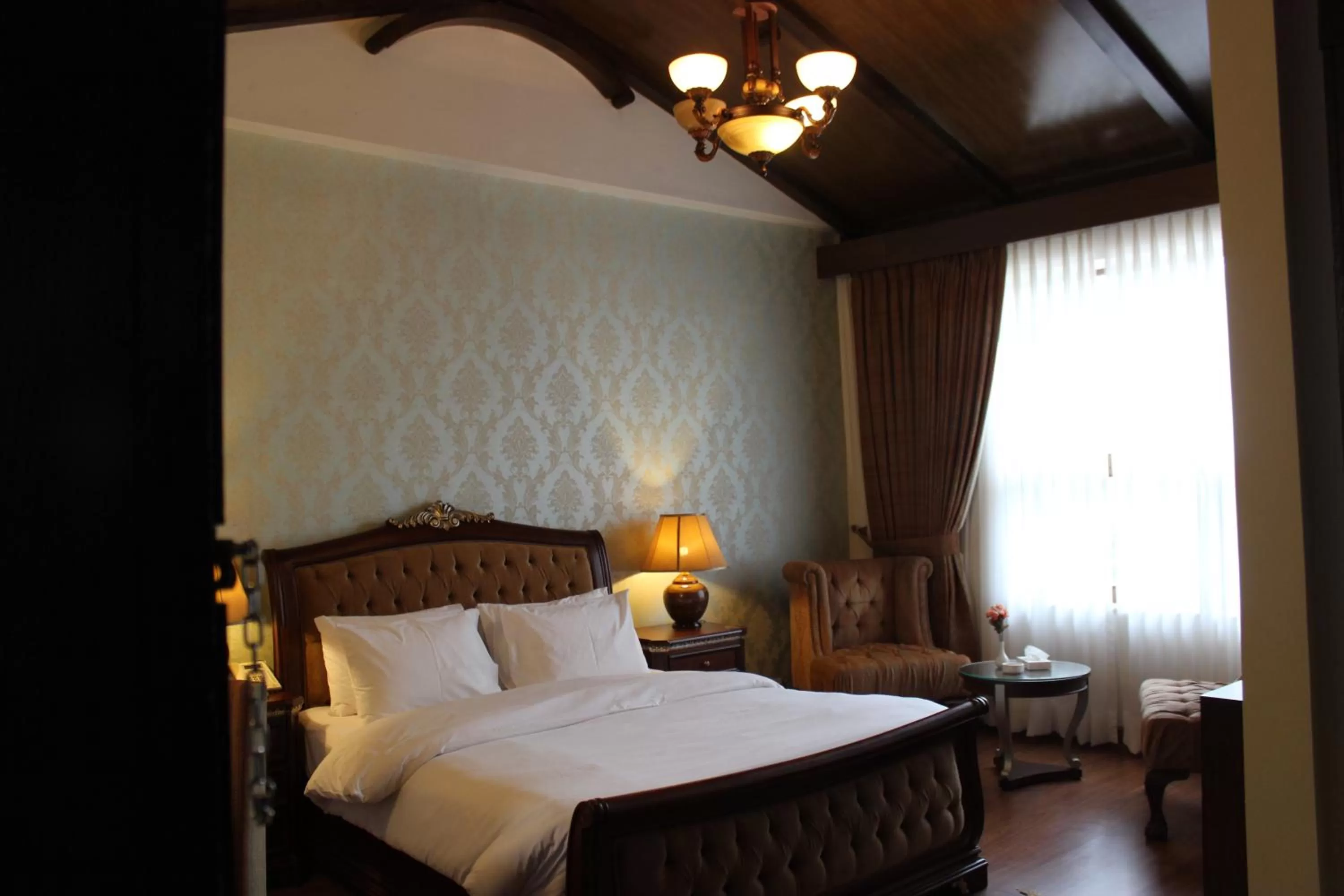 Bed in S Chalet Islamabad