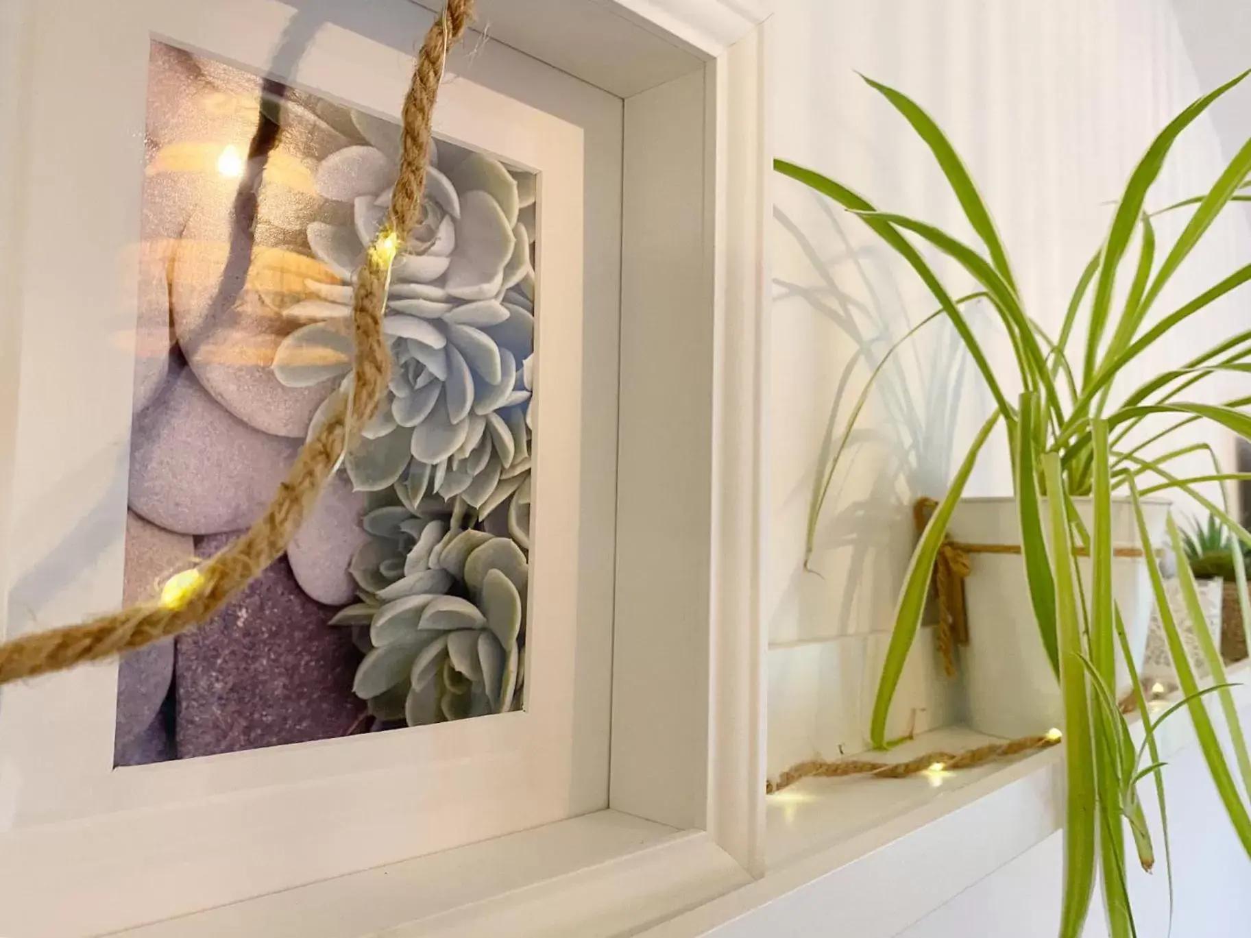 Triple Room with Shared Bathroom - single occupancy in L'Autre Rivière - Chambres d'hôtes Triple Room with Shared Bathroom - single occupancy in L'Autre Rivière - Chambres d'hôtes