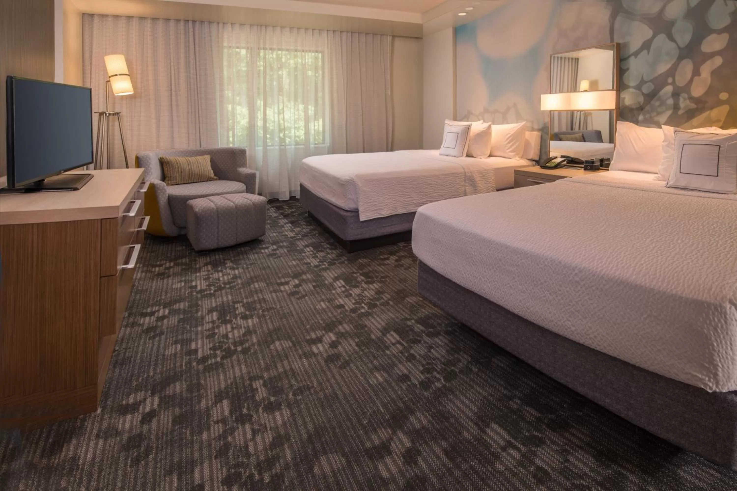 Bedroom, Bed in Courtyard by Marriott Hershey Chocolate Avenue