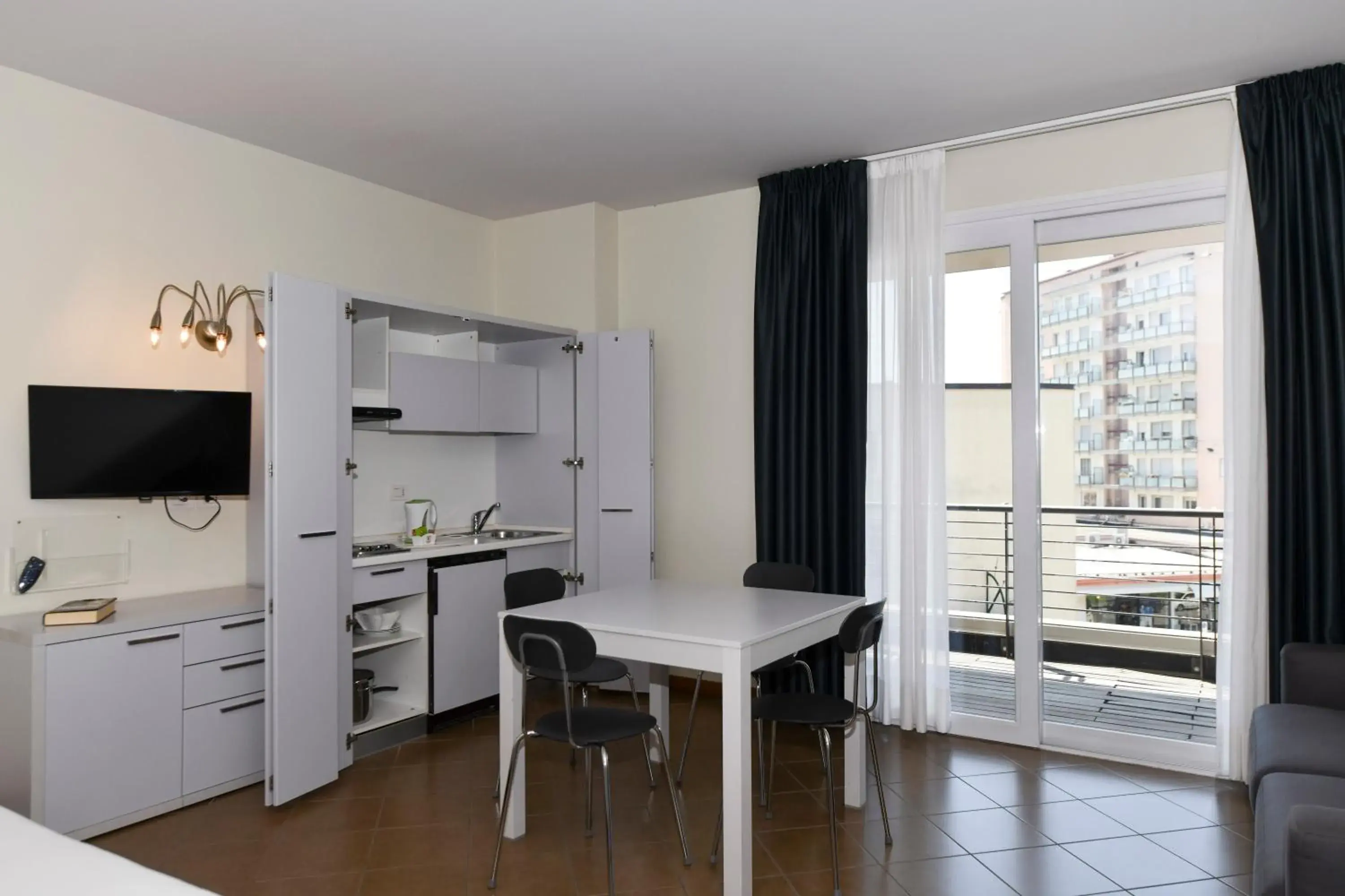 Kitchen or kitchenette in Hotel Eden