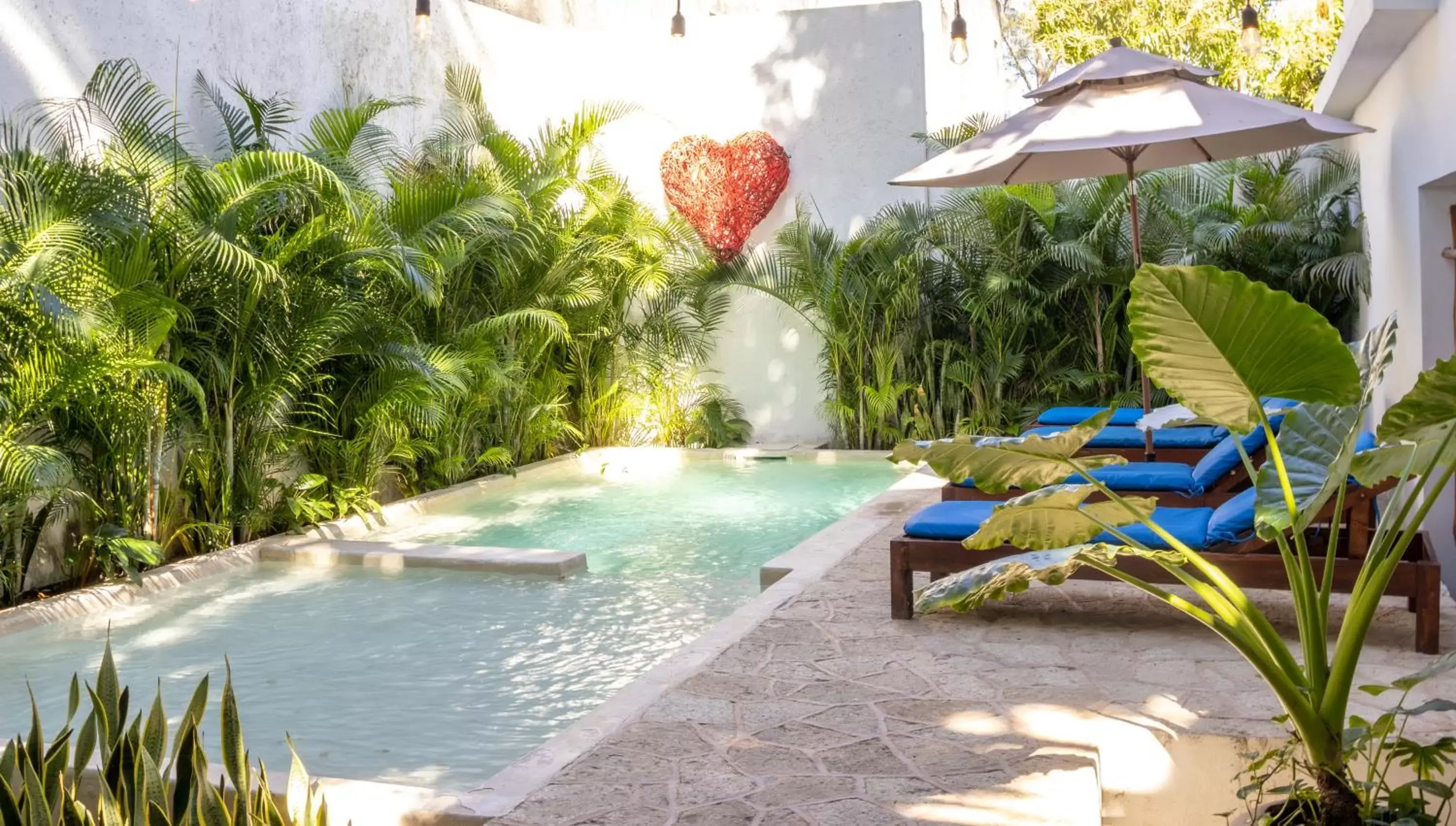 Swimming Pool in Kaab Boho