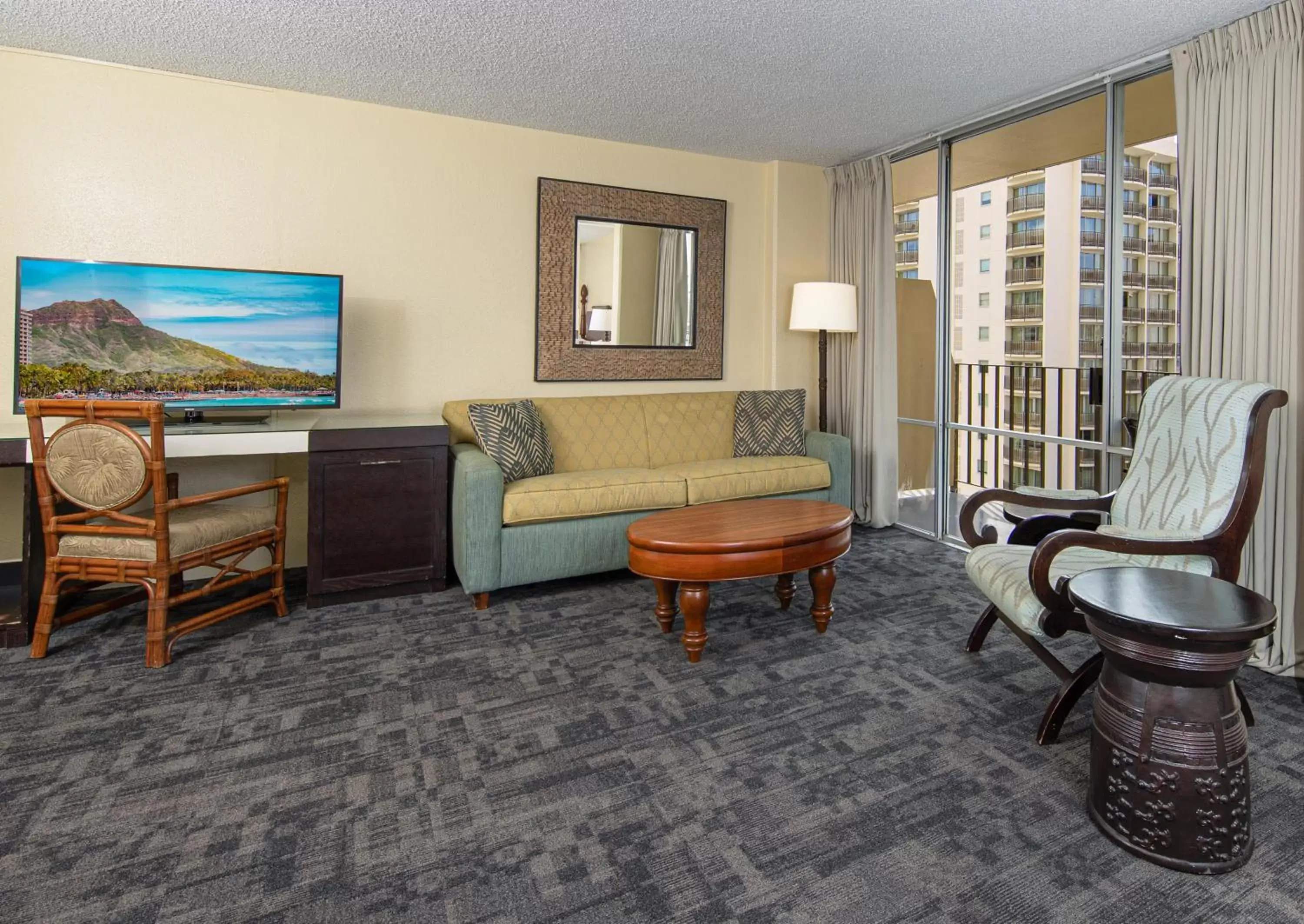 Living room in Ohia Waikiki Studio Suites Living room in Ohia Waikiki Studio Suites