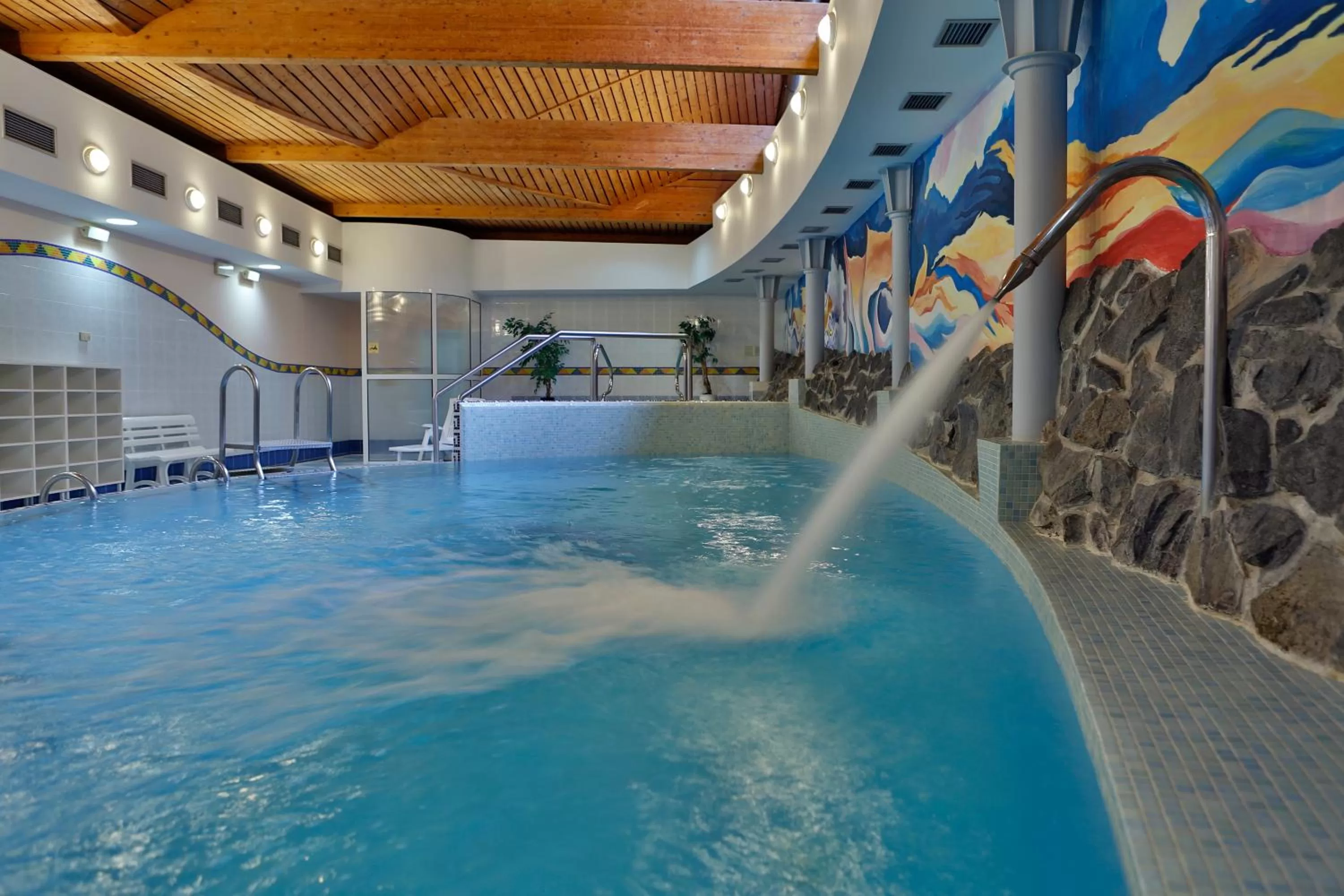 Swimming pool in Hotel Kolonada