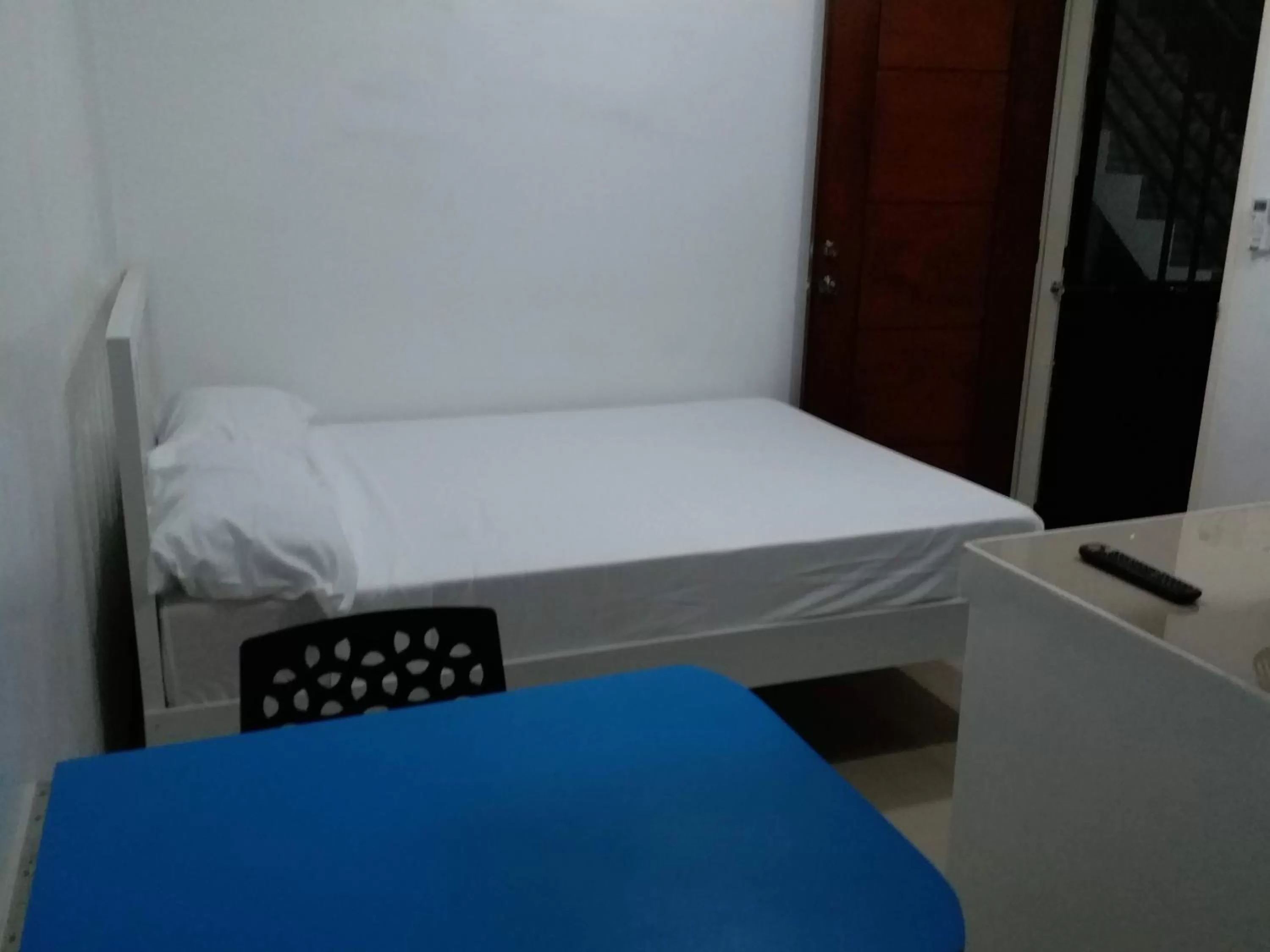 Bed in Clark-Pad Inn, Angeles City