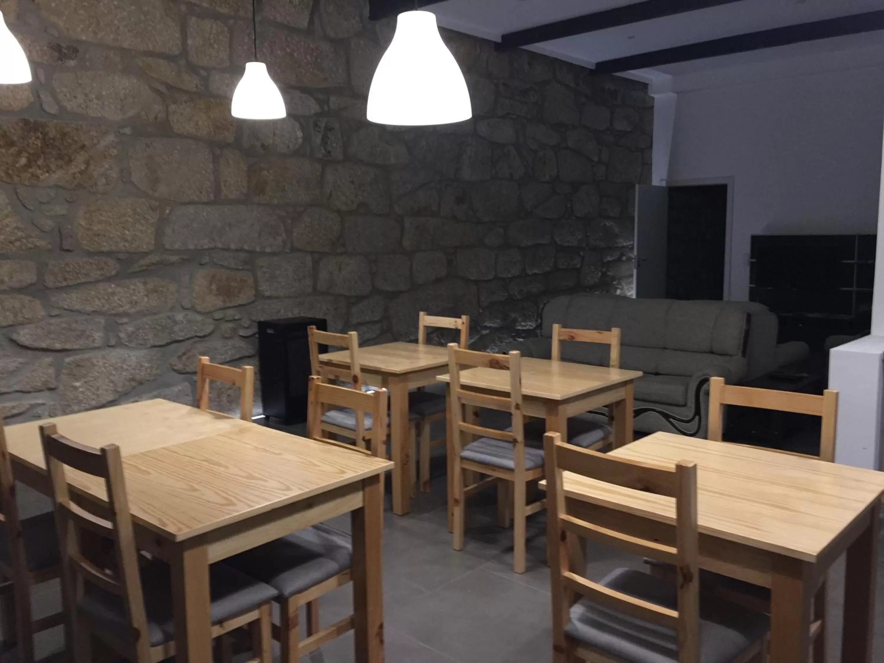 Communal lounge/ TV room in Campanhã Boutique Station