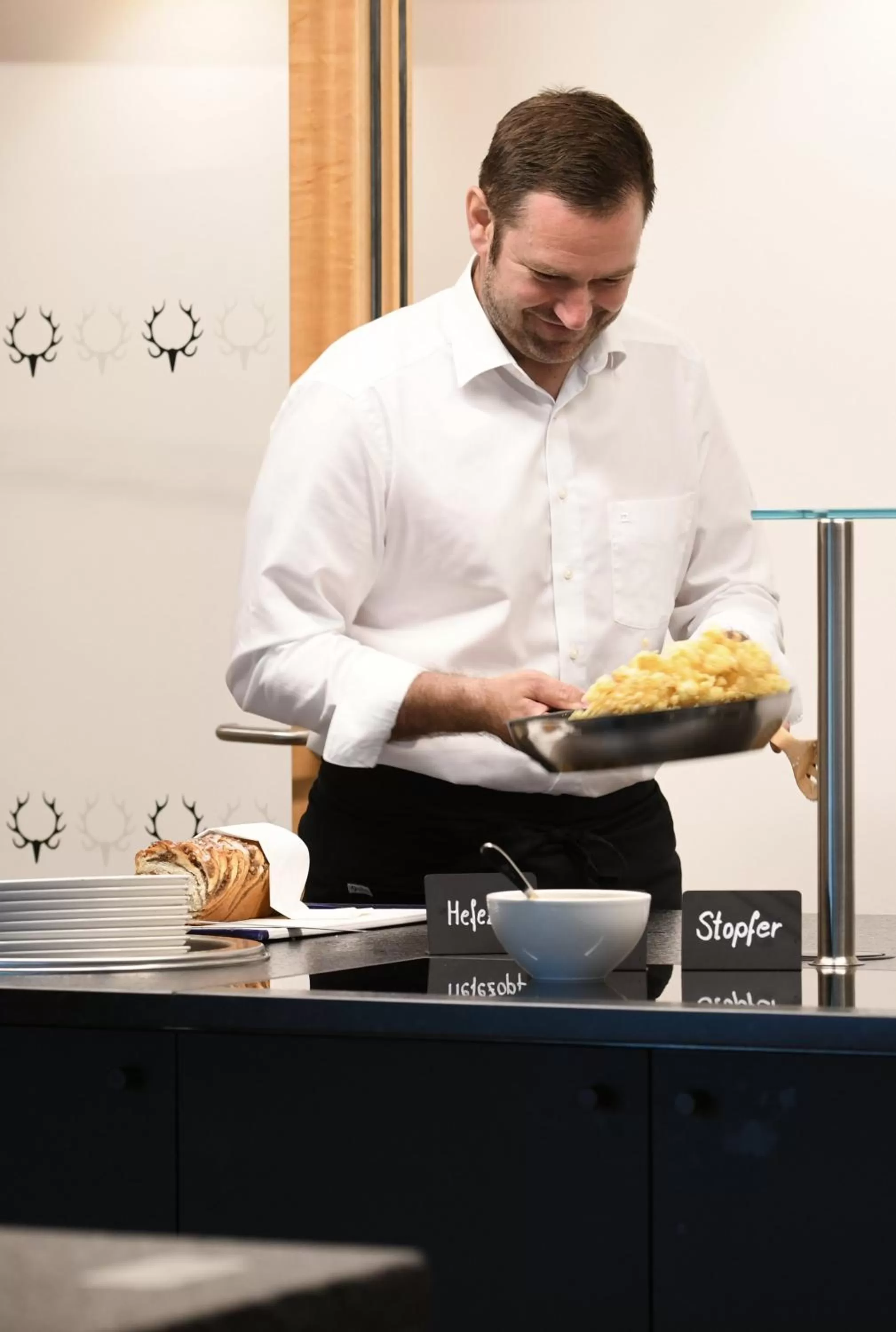 Buffet breakfast in Hotel St Hubertus