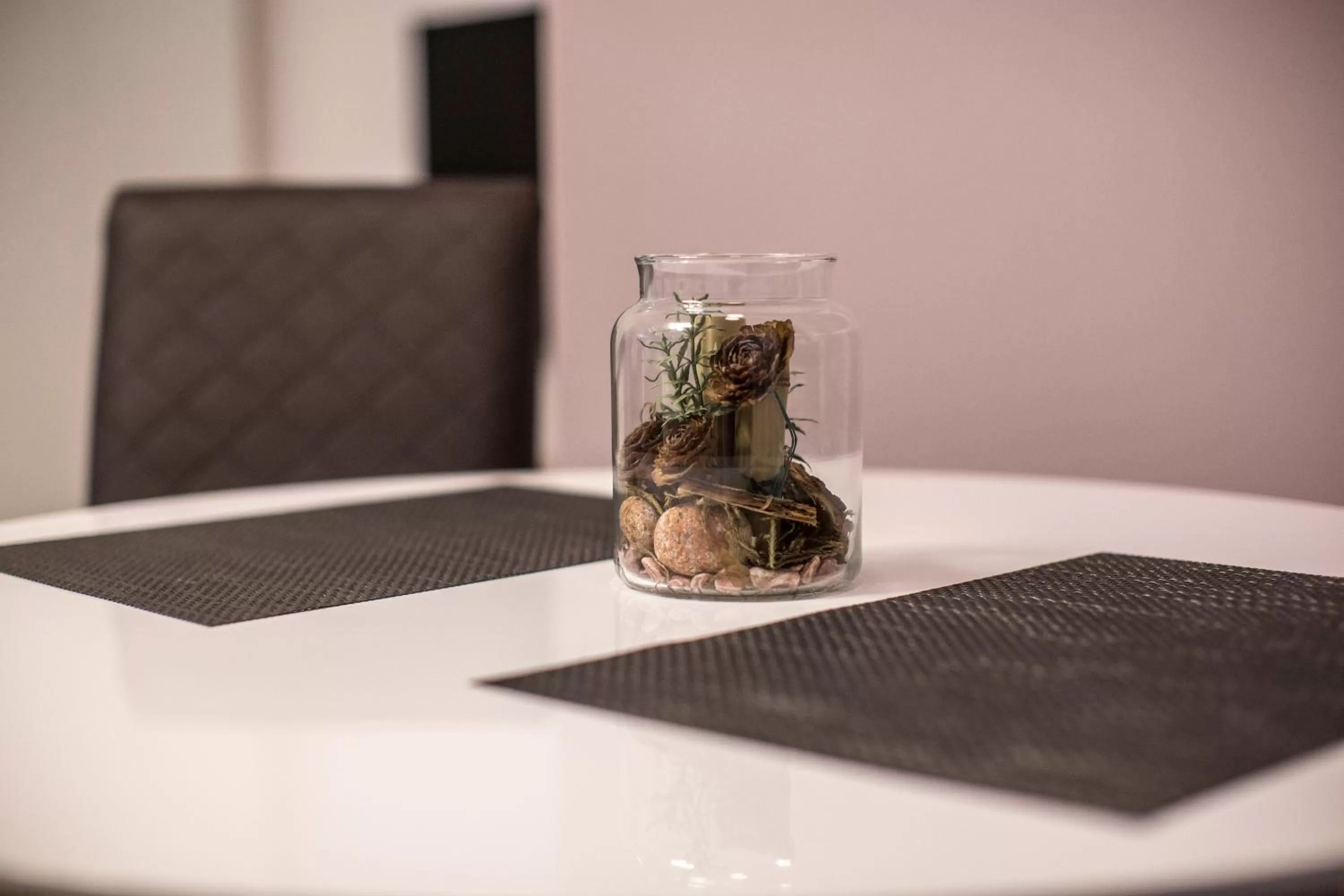 Decorative detail in Mava Apartamente