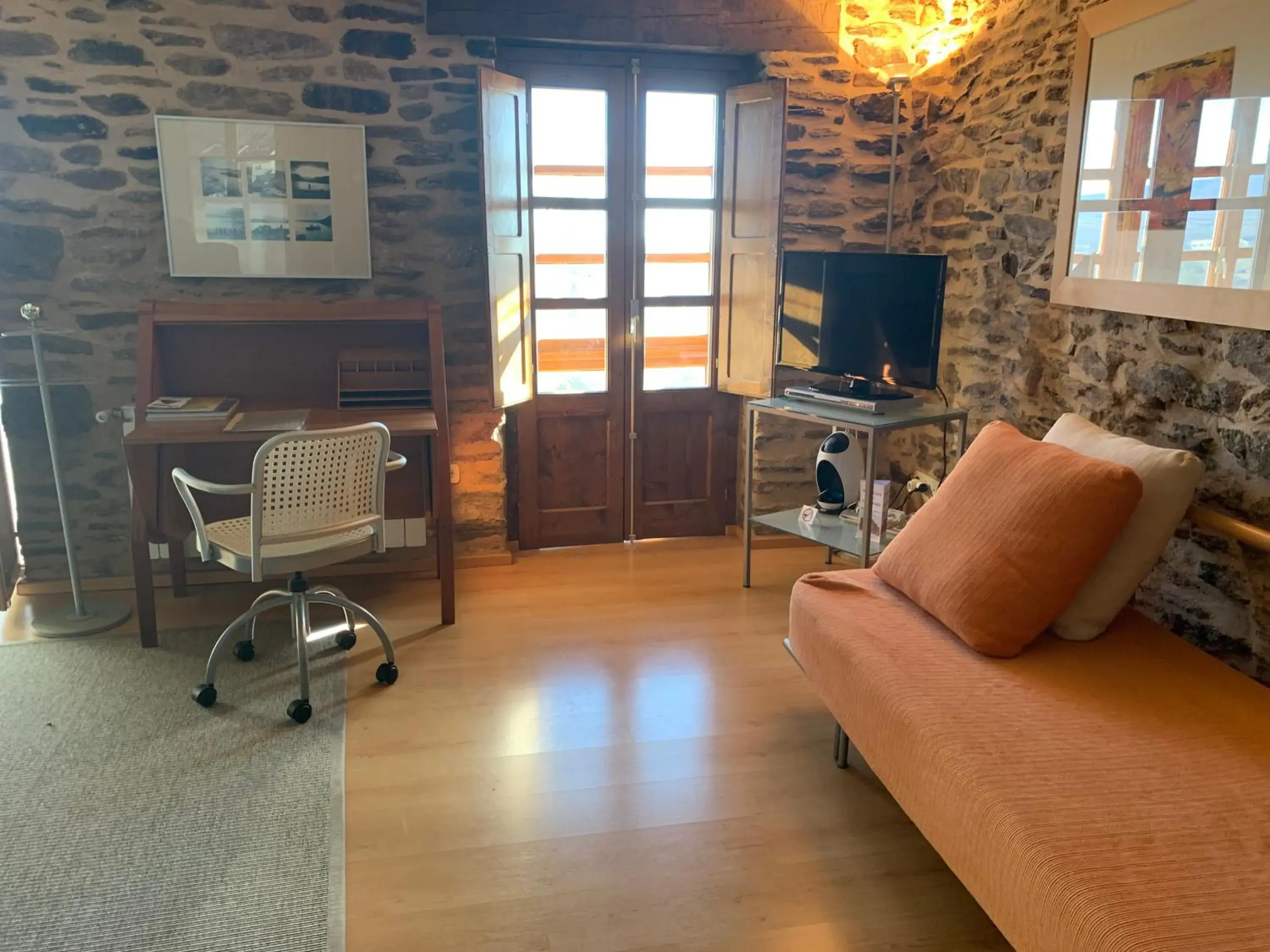 Bedroom, Seating Area in Posada Real La Carteria