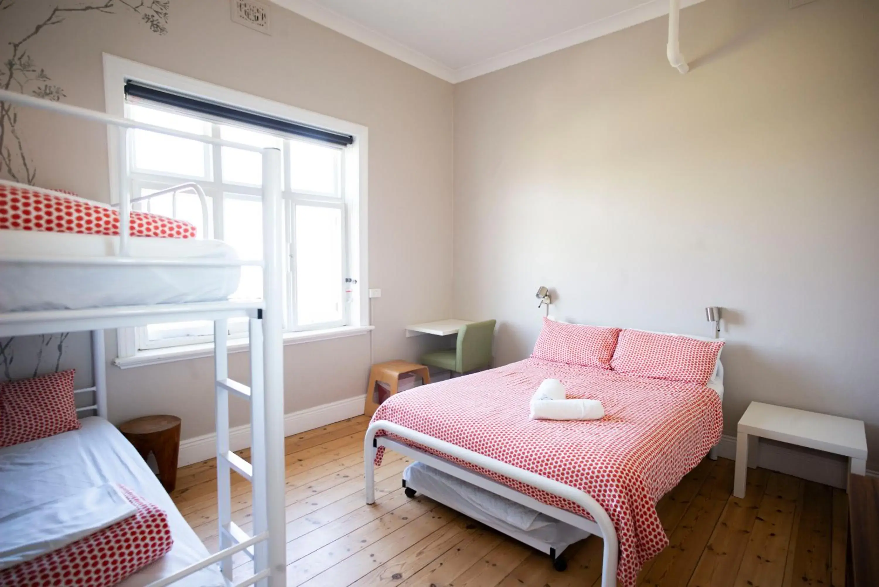 Bed, Bunk Bed in YHA Port Elliot Beach House