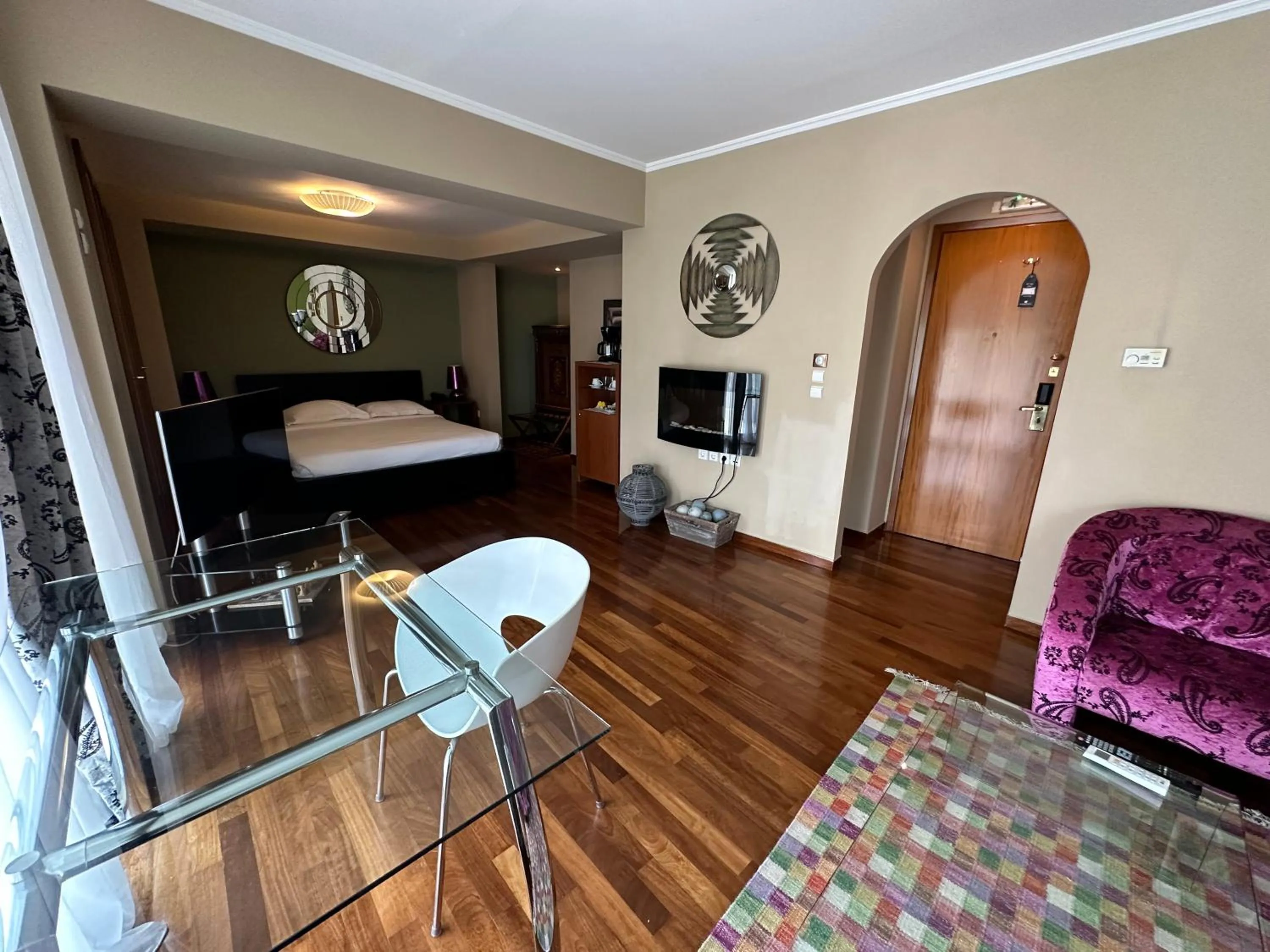 Bed in Andromeda Suites