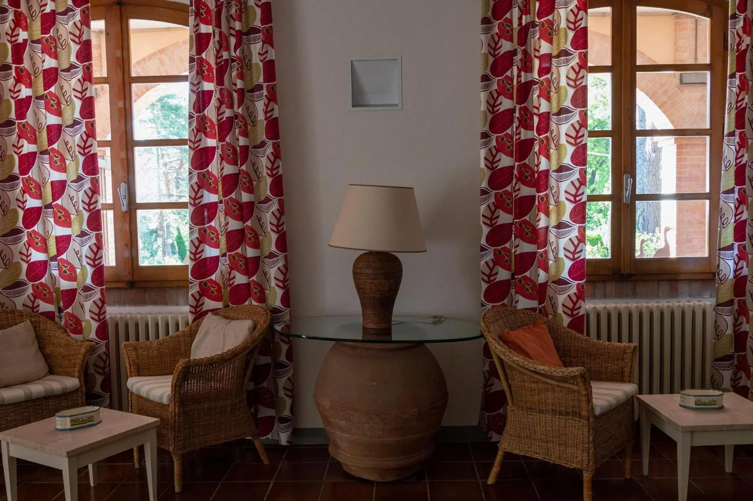 Lobby or reception, Seating Area in Hotel Le Renaie