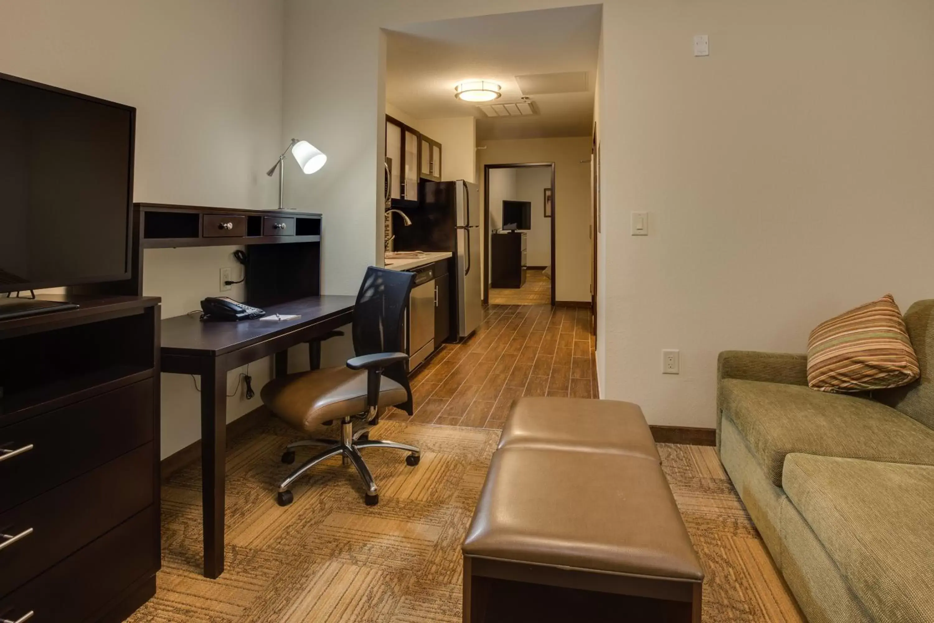 Seating Area in Staybridge Suites Atlanta Airport