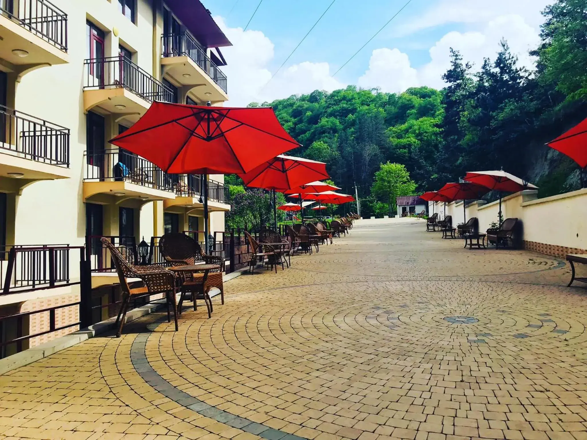 Patio in Best Western Plus Paradise Hotel Dilijan