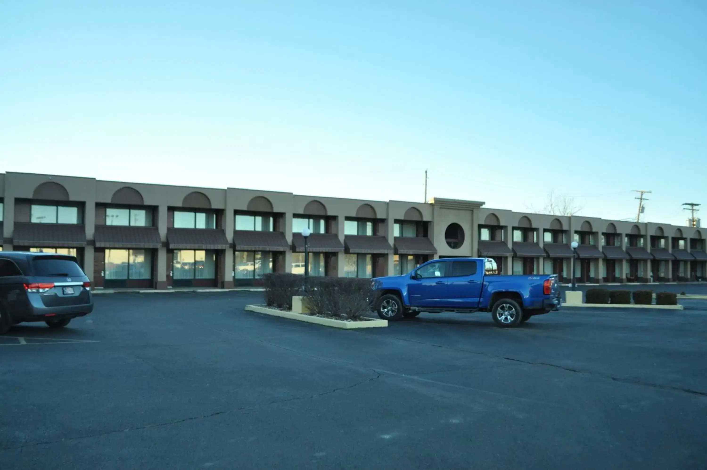 Property Building in Bestway Inn - Madison