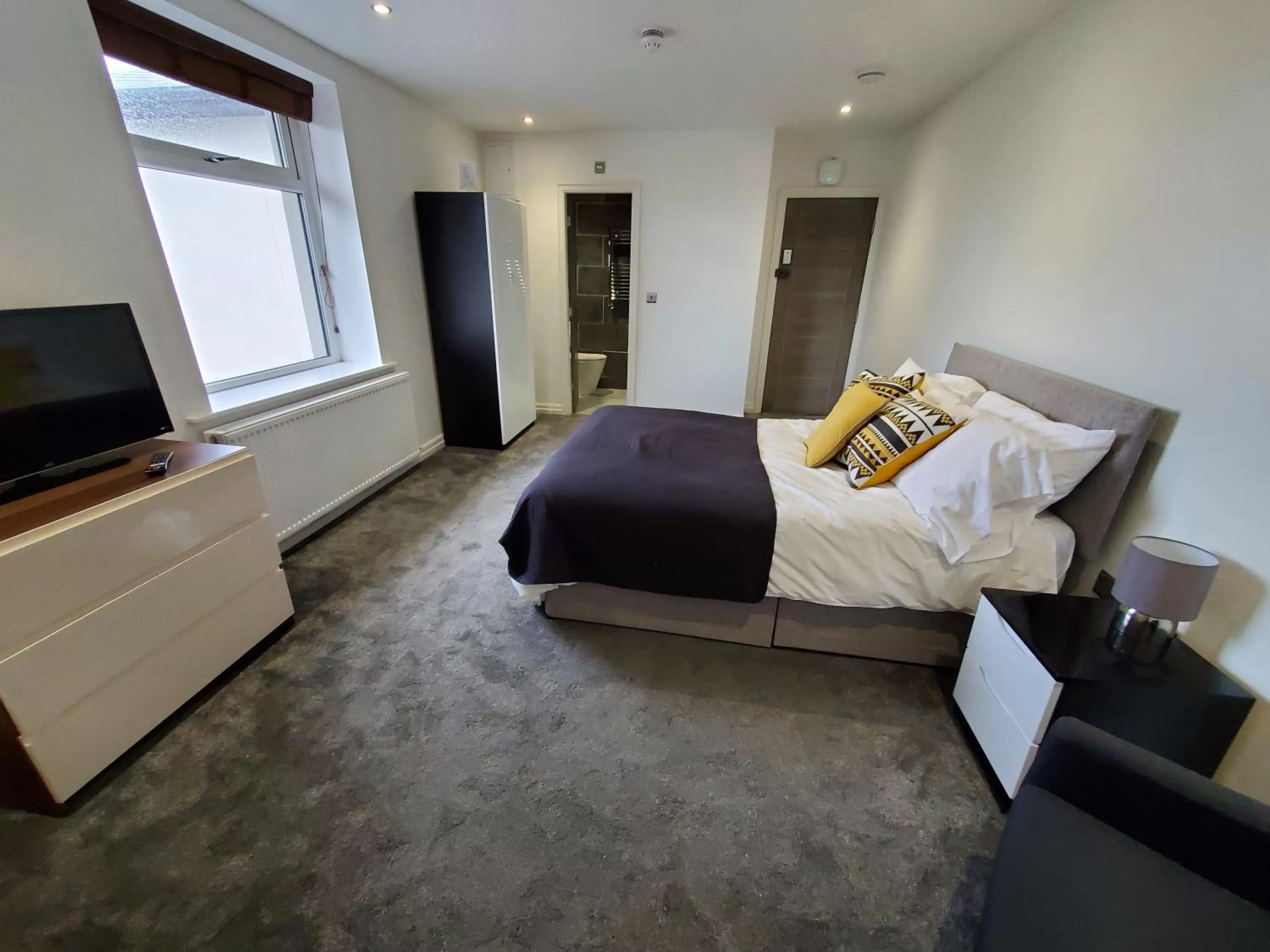 Photo of the whole room, Bed in The Ashcroft Studios & Apartments with Free Parking