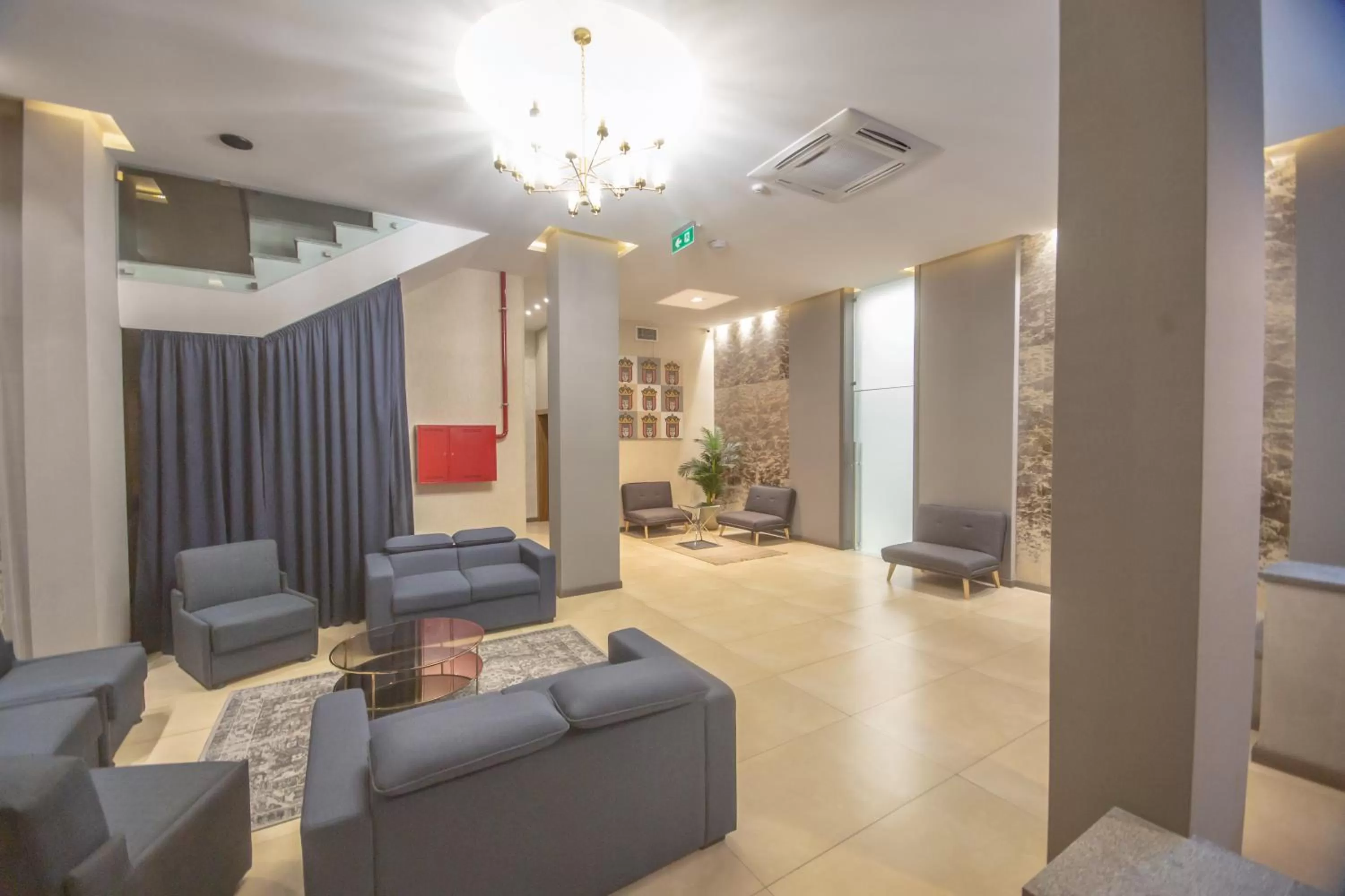 TV and multimedia, Seating Area in Hotel Banovani