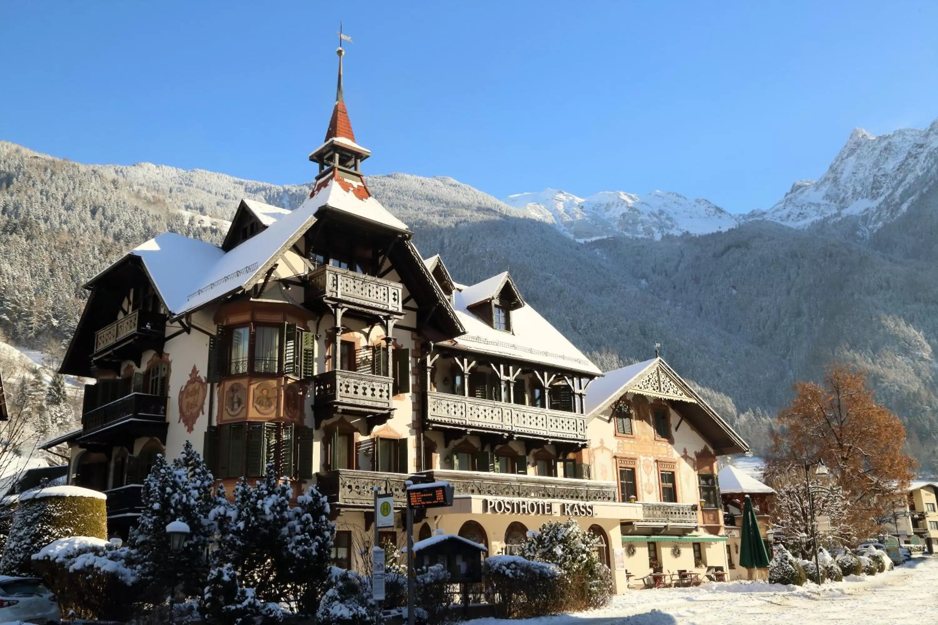 Facade/entrance in Posthotel Kassl 4-Sterne-Superior