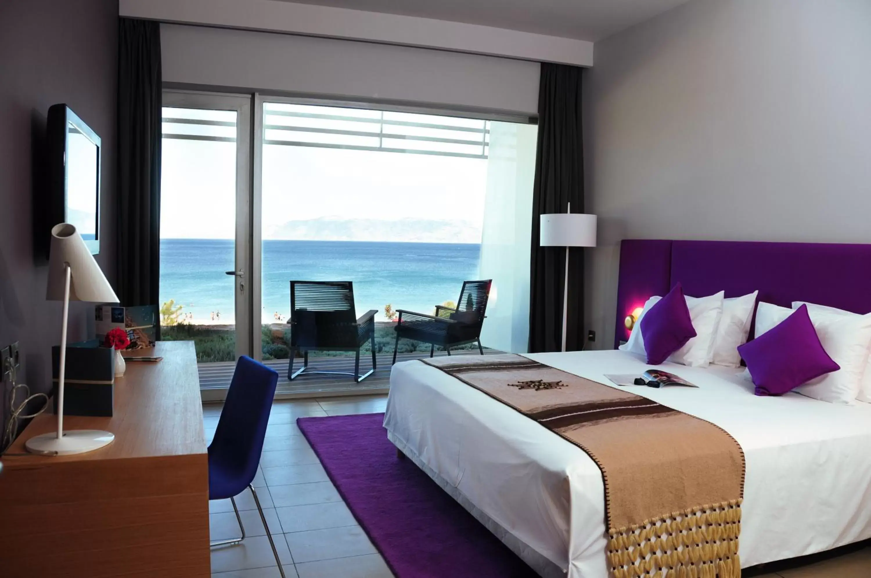 TV and multimedia in Mercure Quemado Al-Hoceima Resort