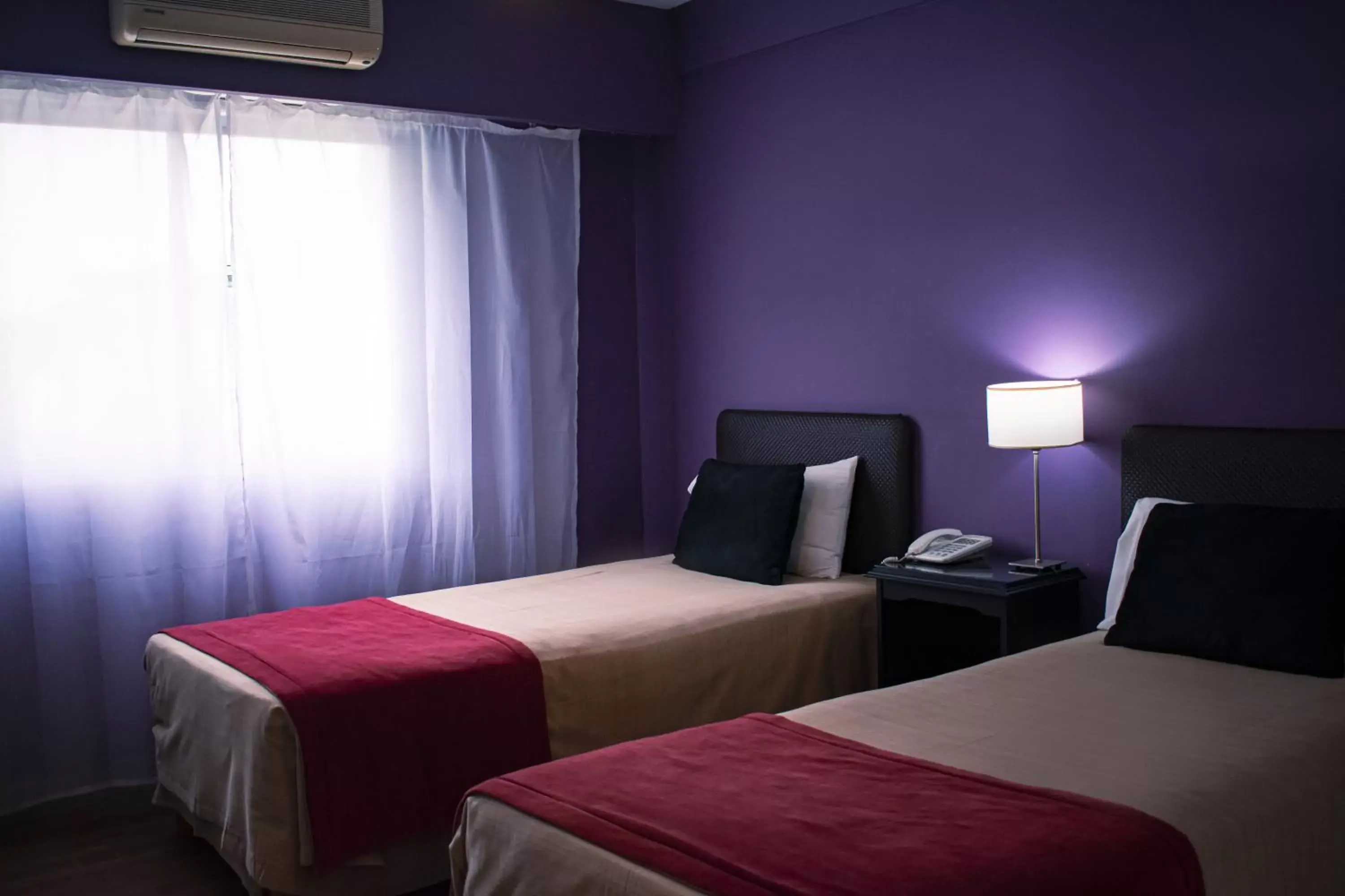 Bedroom, Bed in Gran Hotel Buenos Aires