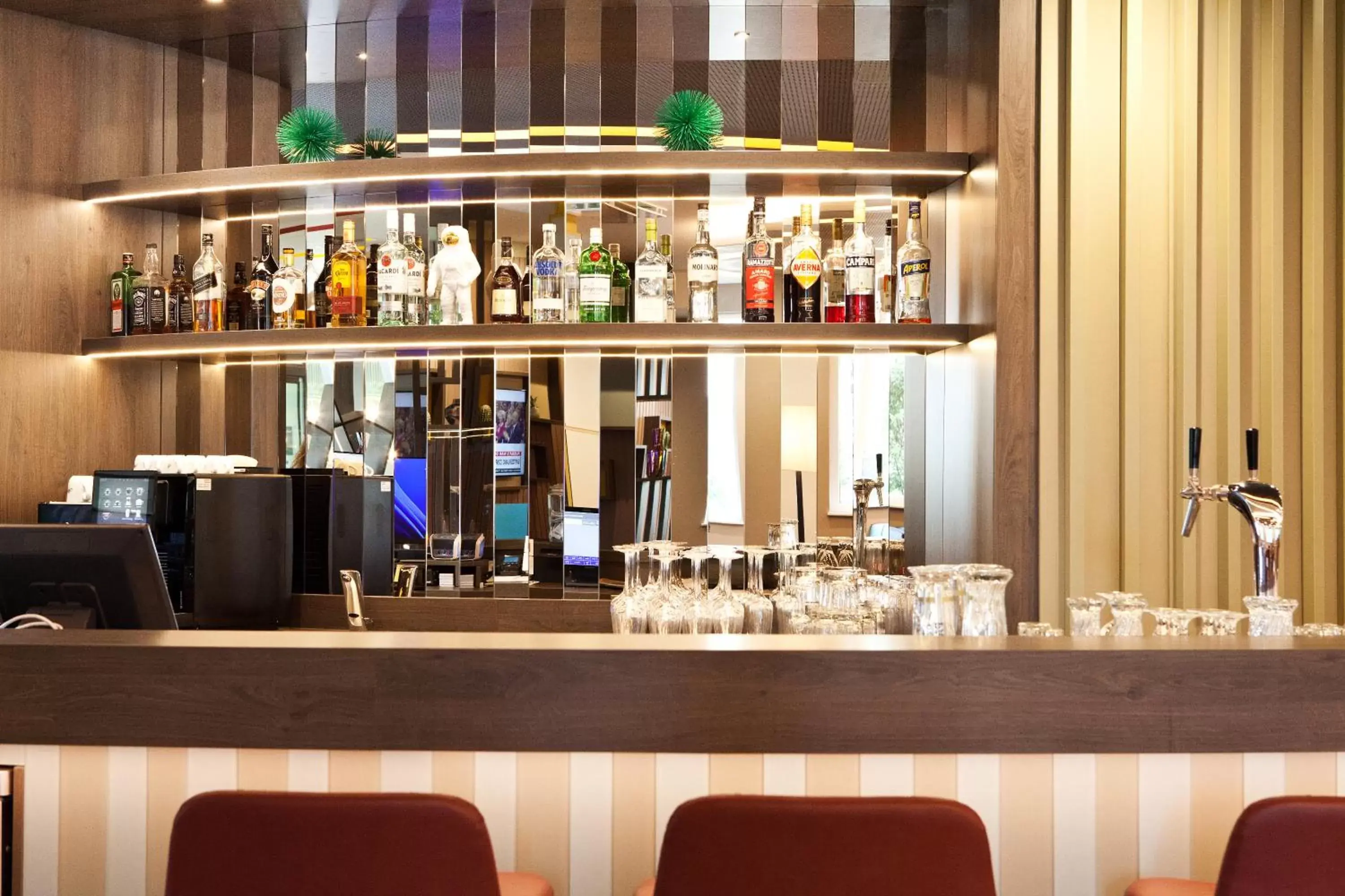 Lounge or bar, Lounge/Bar in Hampton By Hilton Regensburg