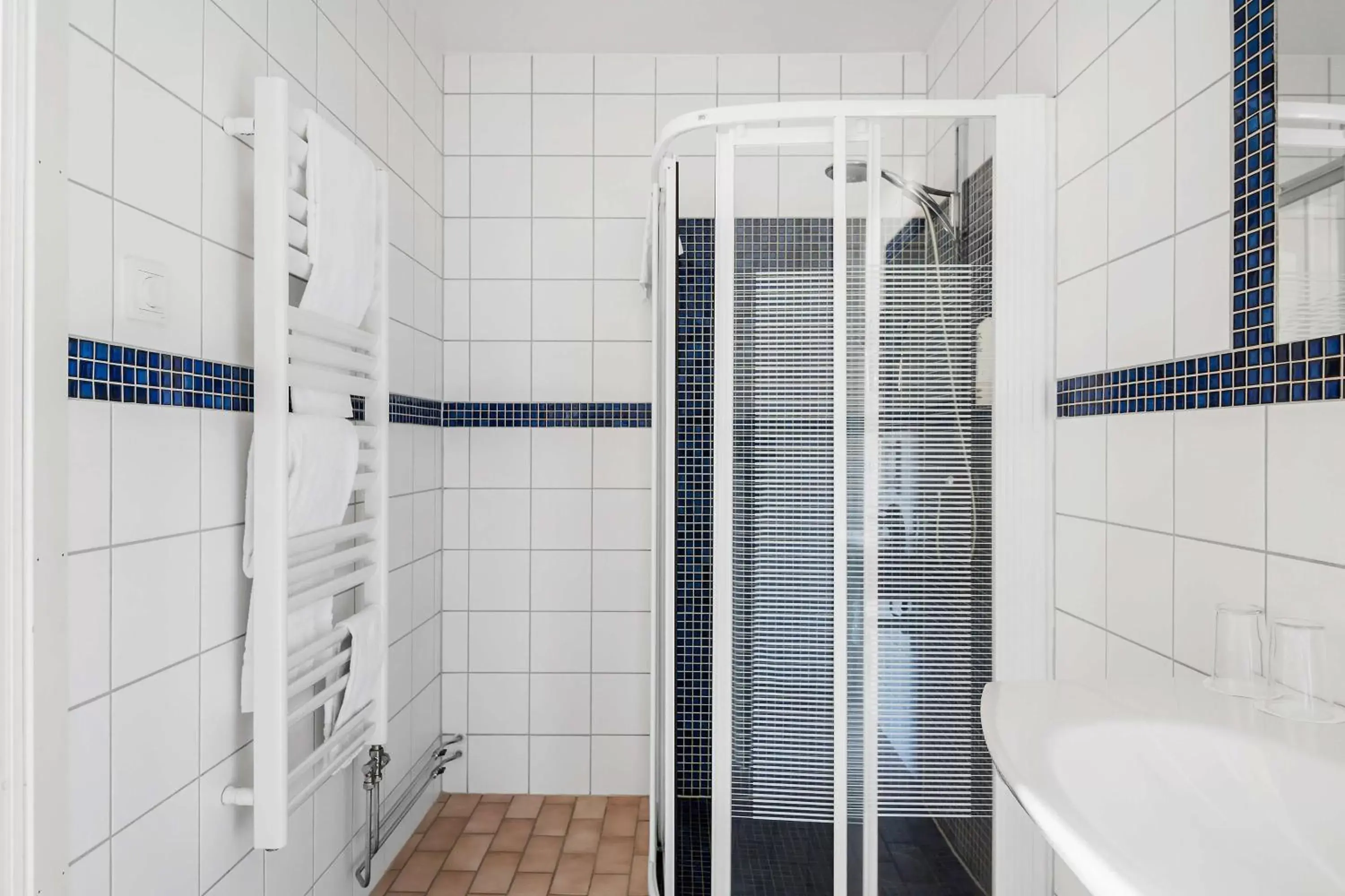 Bedroom, Bathroom in Sure Hotel by Best Western Ojaby Herrgard